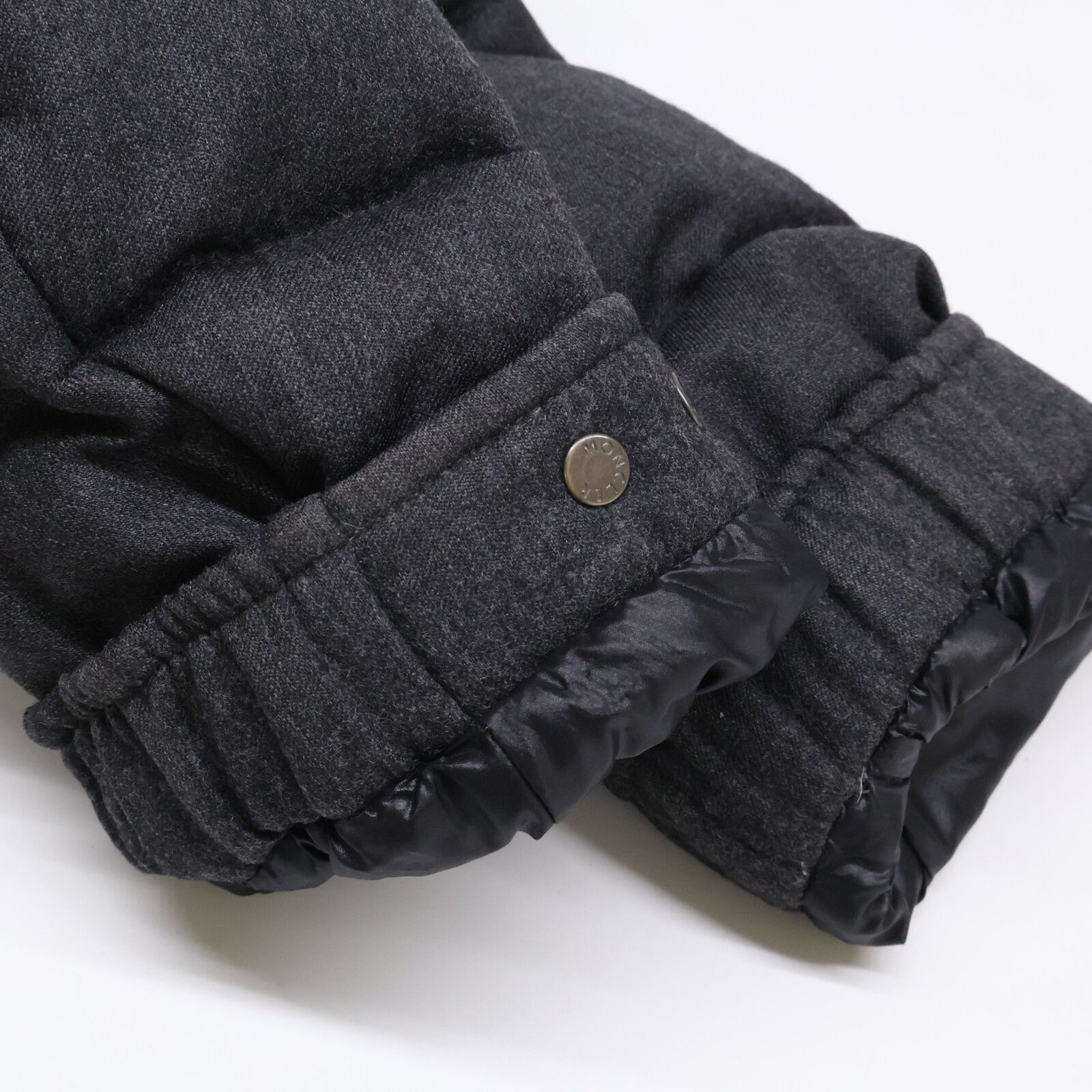 MONCLER モンクレール MONTGENEVRE モンジュネーブル ショートダウン 2 