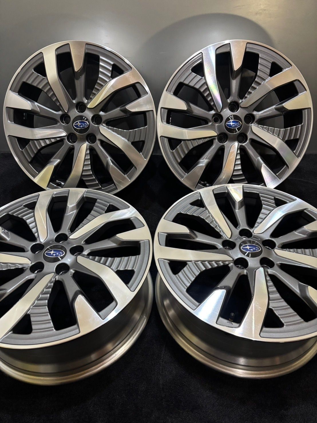 ☆新車外し品 スバル SL フォレスター プレミアム 純正 19インチ 7.5J