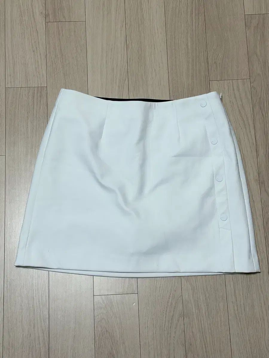 J.LINDEBERG(J.リンドバーグ) ゴルフ スカート L 4,616円