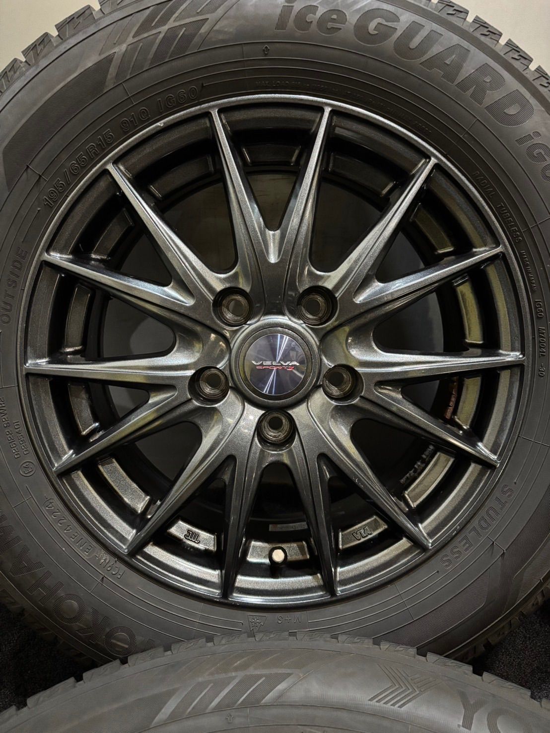☆195/65R15 YOKOHAMA/ice GUARD iG60 24年製 VELVA 15インチ 6J +43