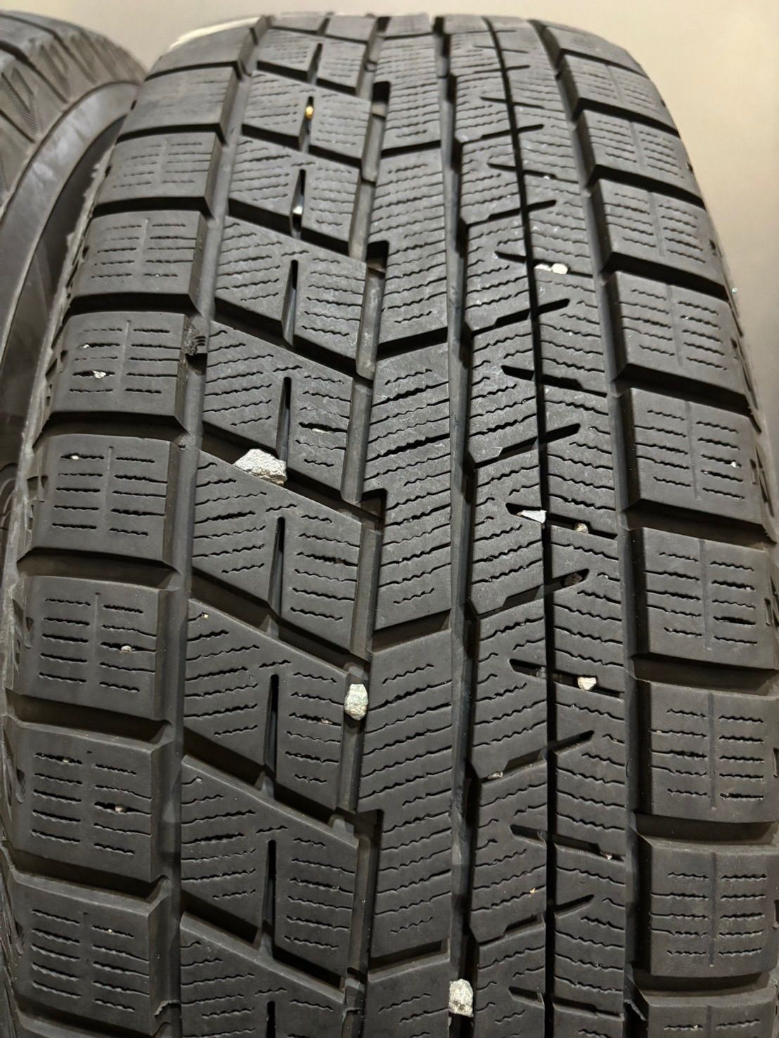 ☆195/65R15 YOKOHAMA/ice GUARD iG60 24年製 VELVA 15インチ 6J +43