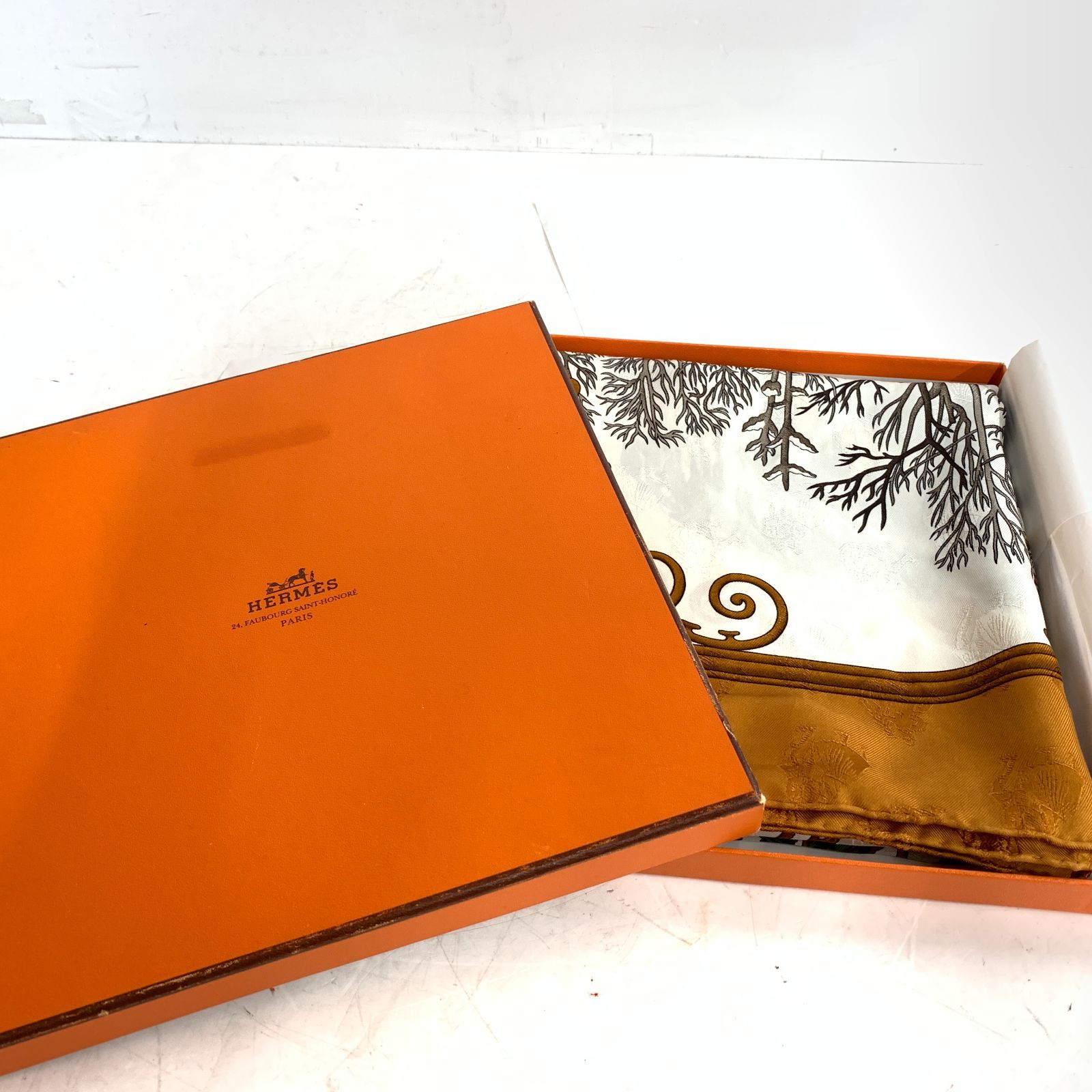 f001 H 8. 極美品 エルメス カレ90 Joies d' Hiver 冬の愉しみ