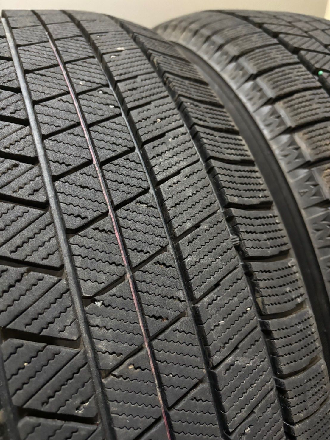 ☆235/50R21 BRIDGESTONE/VRX3 22年製 スタッドレス 4本 ブリヂストン