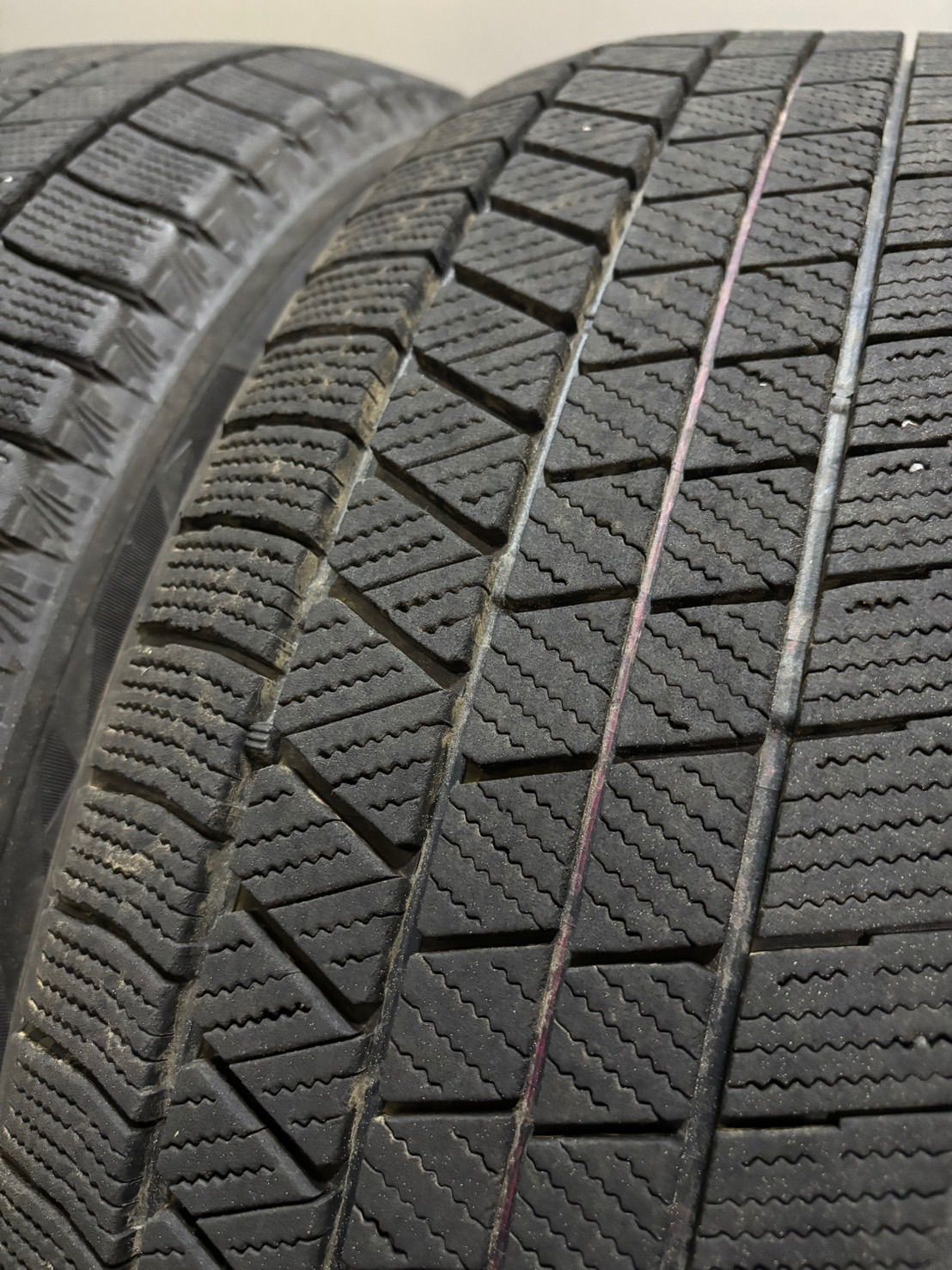 ☆235/50R21 BRIDGESTONE/VRX3 22年製 スタッドレス 4本 ブリヂストン