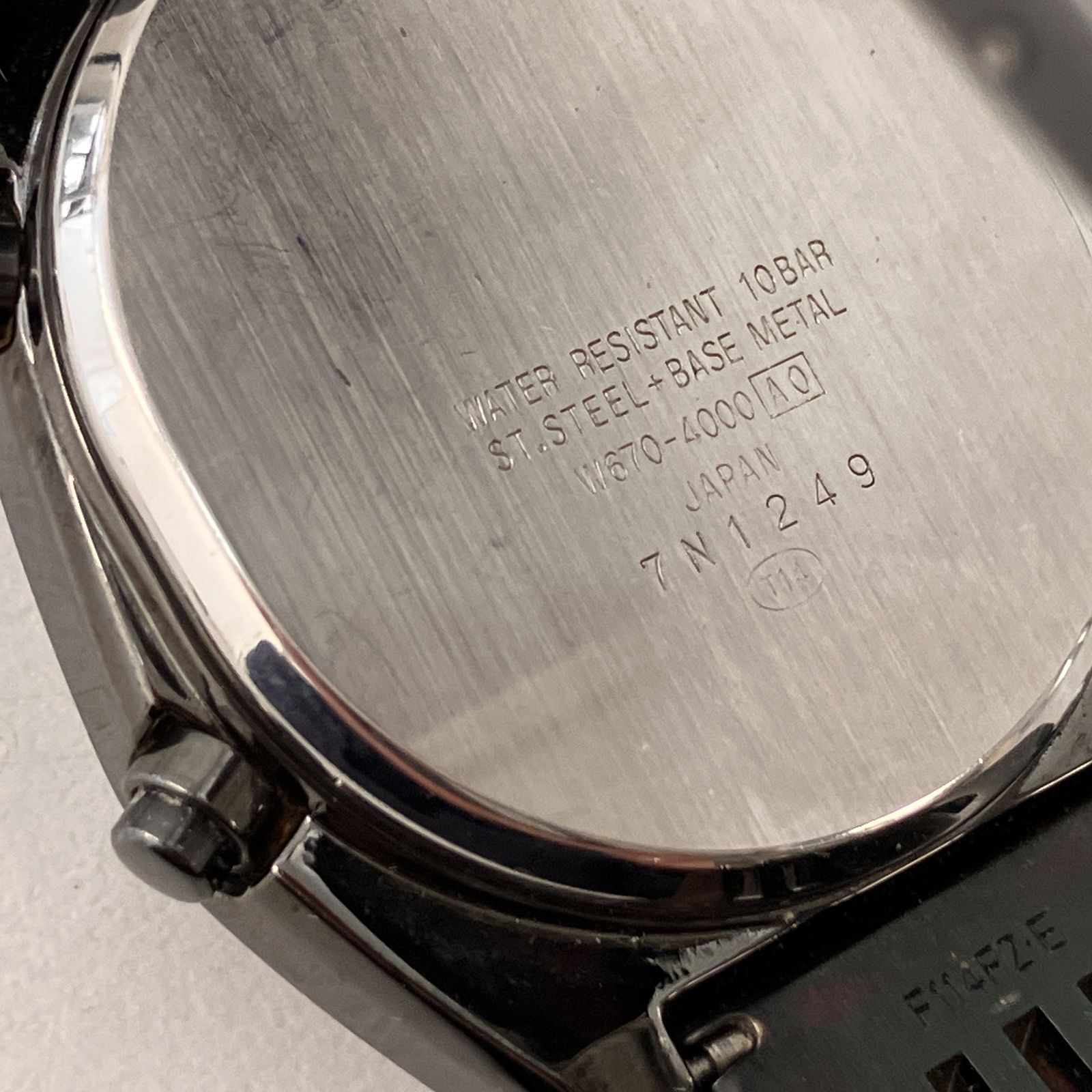 SEIKO セイコー ALBA アルバ AKA W670-4000 腕時計 クォーツ デジタル