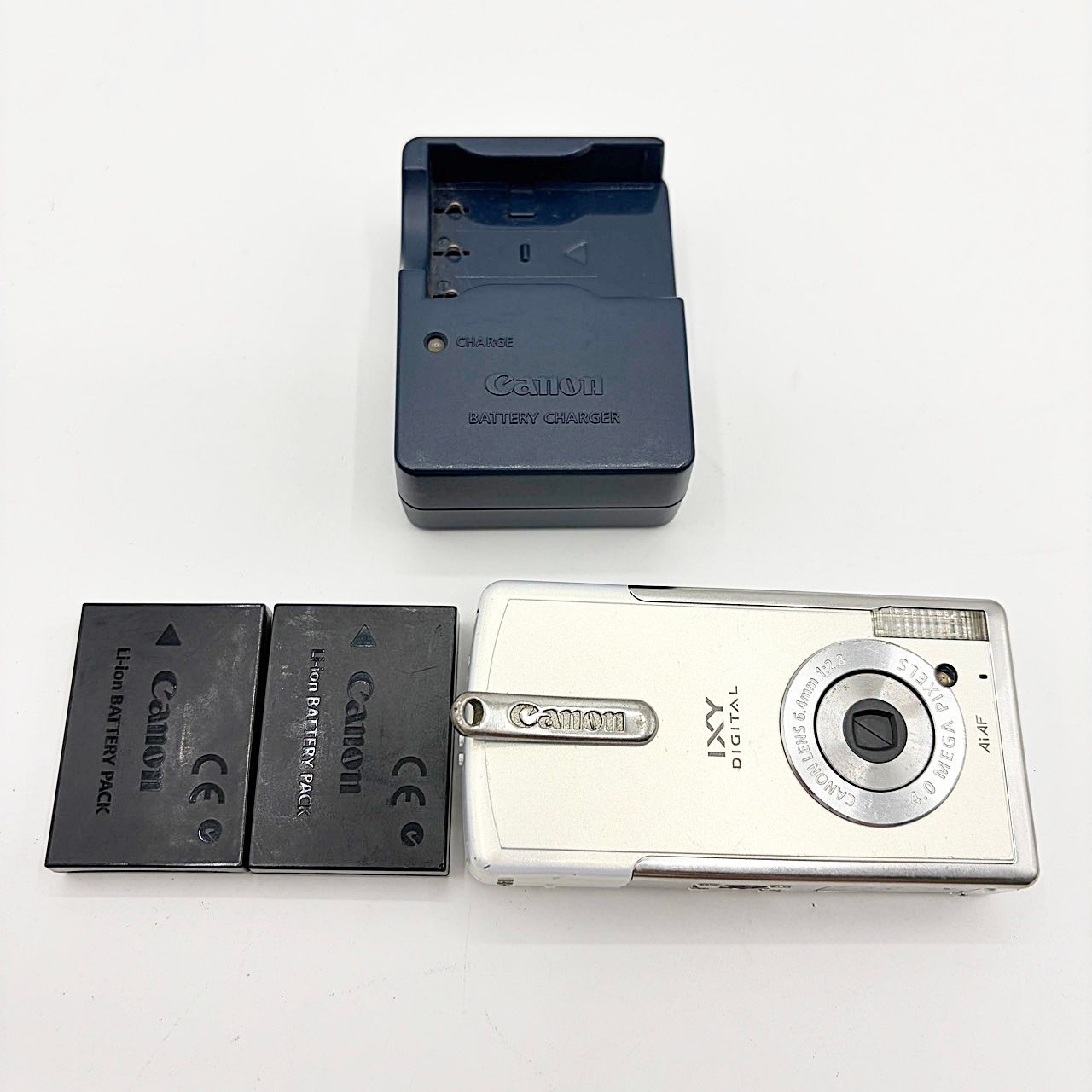 Canon IXY DIGITAL 400 PC1060 動作確認済み バッテリー2個 充電器付