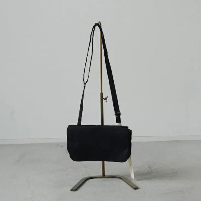 ANVOCOEUR (アンヴォクール) | Tokol テケル (pale pink/black) | バッグ かばん ショルダーバッグ