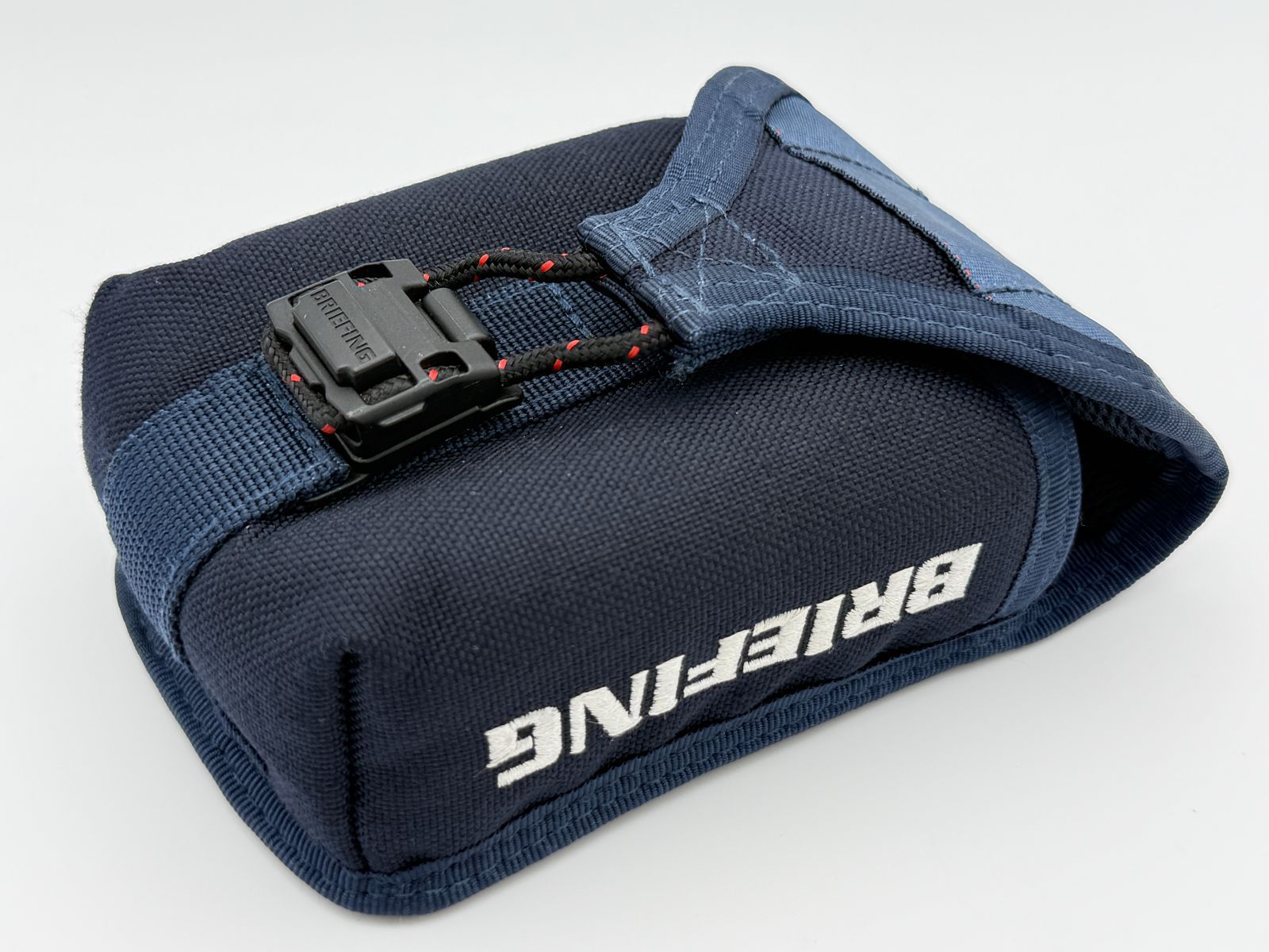 【極上美品】BRIEFING ブリーフィング スコープポーチ ネイビー SCOPE POUCH ゴルフレーザー距離計用ケース