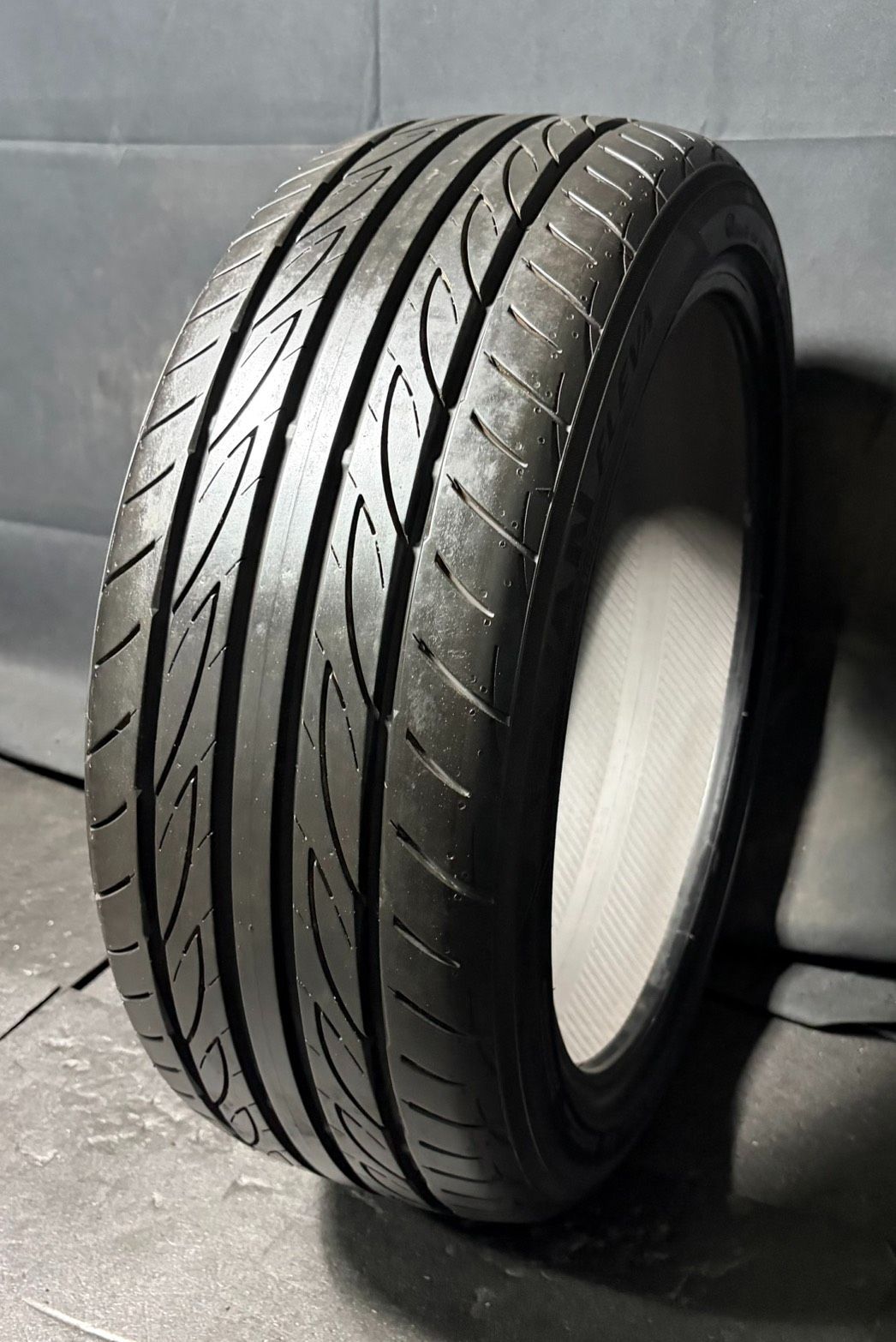 うっすらイボ　2022年製 約9.8分山 ヨコハマ　YOKOHAMA アドバン　ADVAN FREVA 205/45R17 1本 h_2089