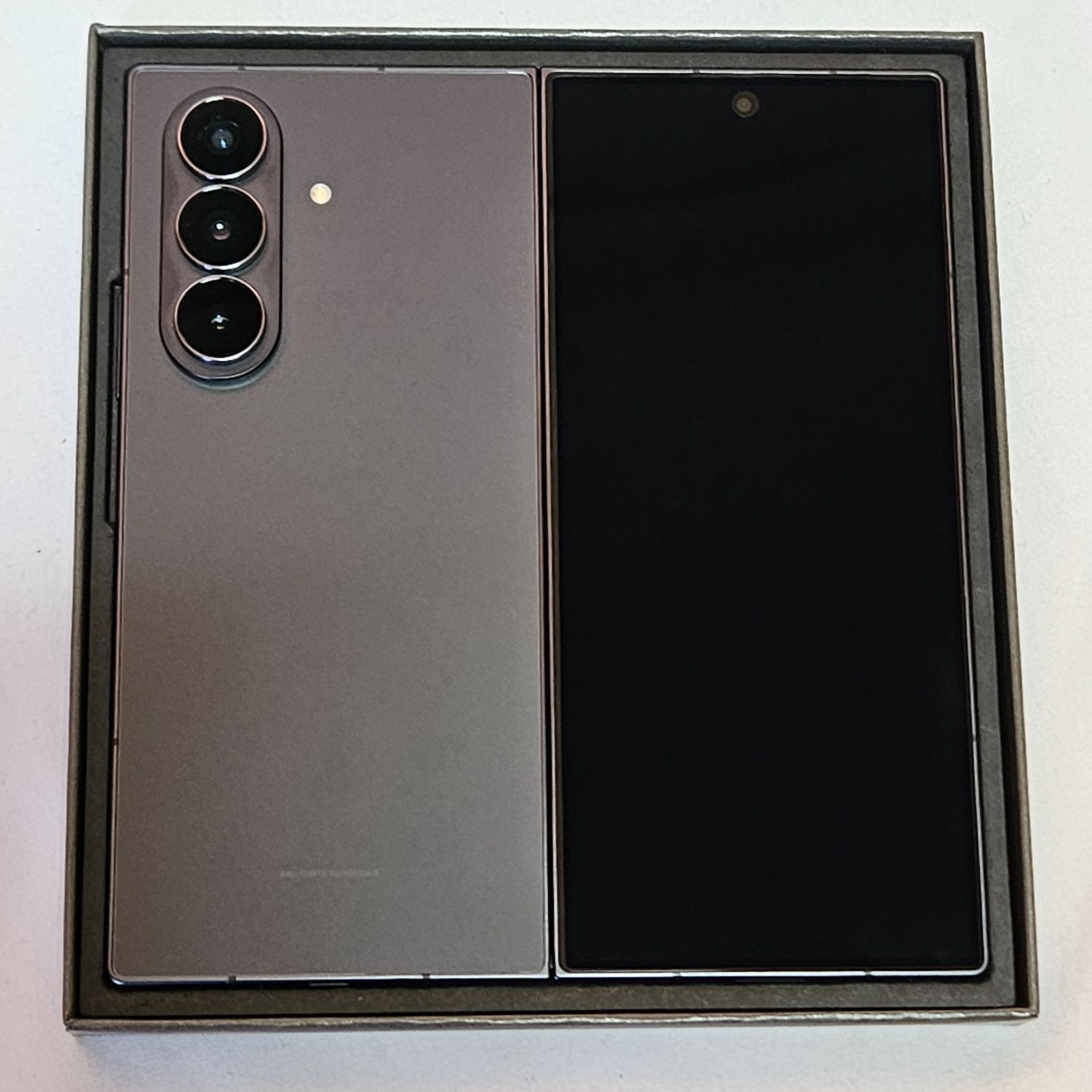 極美品Galaxy Z Fold7 SM-F966Q 1TB黒FeliCa国内版 Galaxy z fold7 1TB SM-F966Q 国内版 美品 - メルカリ