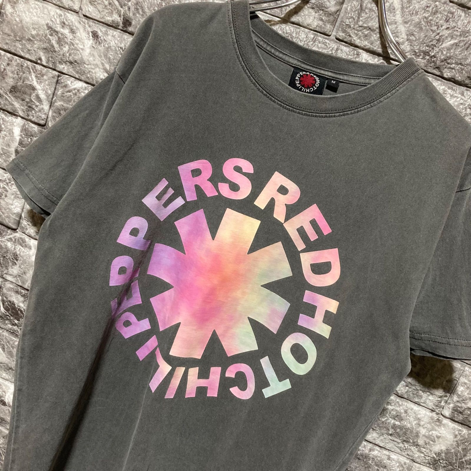 Red Hot Chili Peppers 2024 ツアーTシャツ M グレー RED HOT CHILI PEPPERS Tシャツ M レッチリ ツアー 2024 - メルカリ
