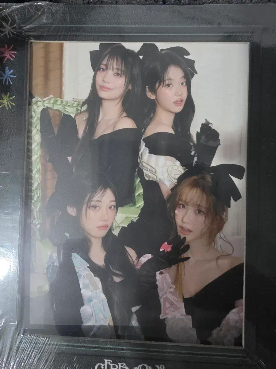 QWER 未開封 1セット 出品 - メルカリ
