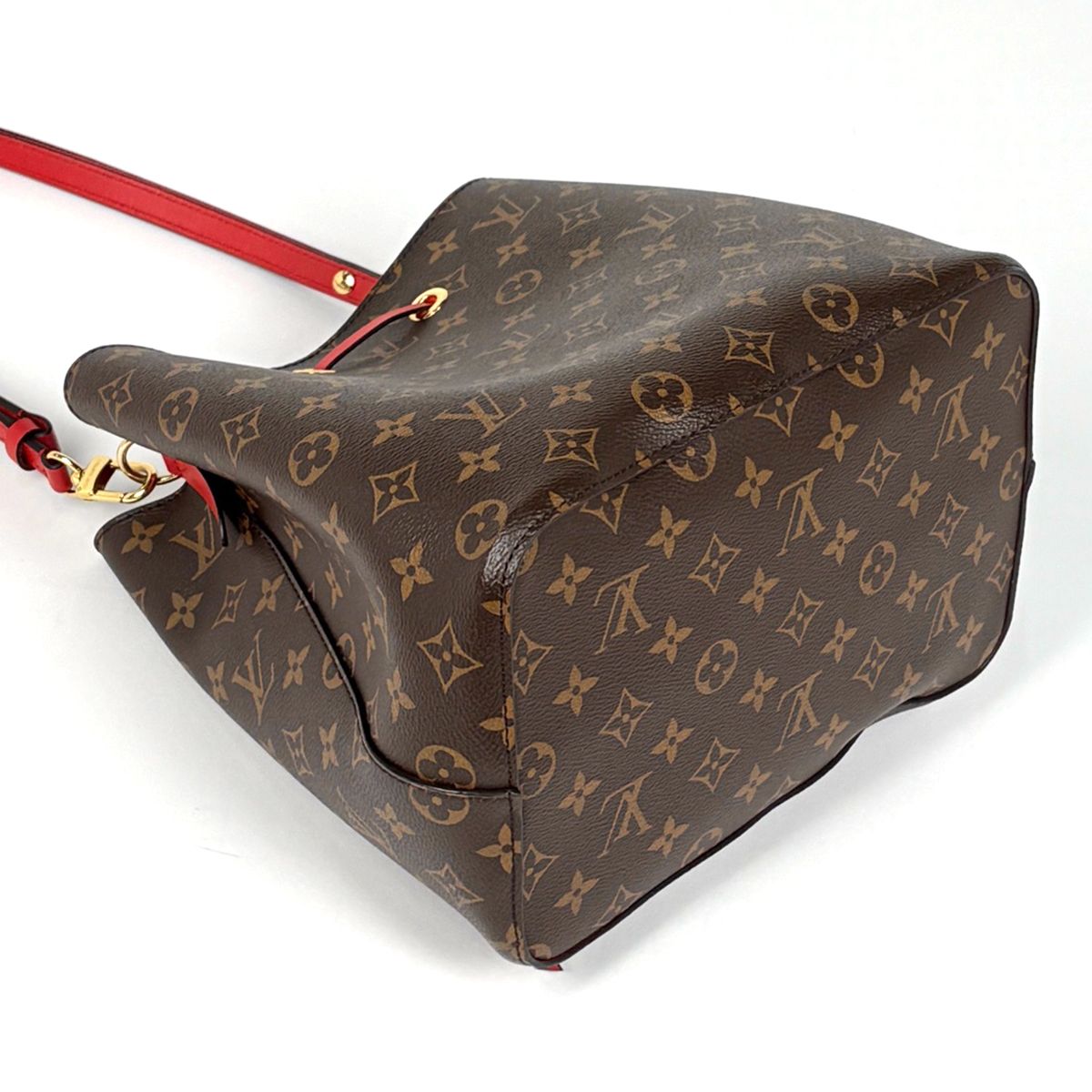 ルイ・ヴィトン Louis Vuitton ネオノエ 巾着型 肩掛け 斜め掛け 