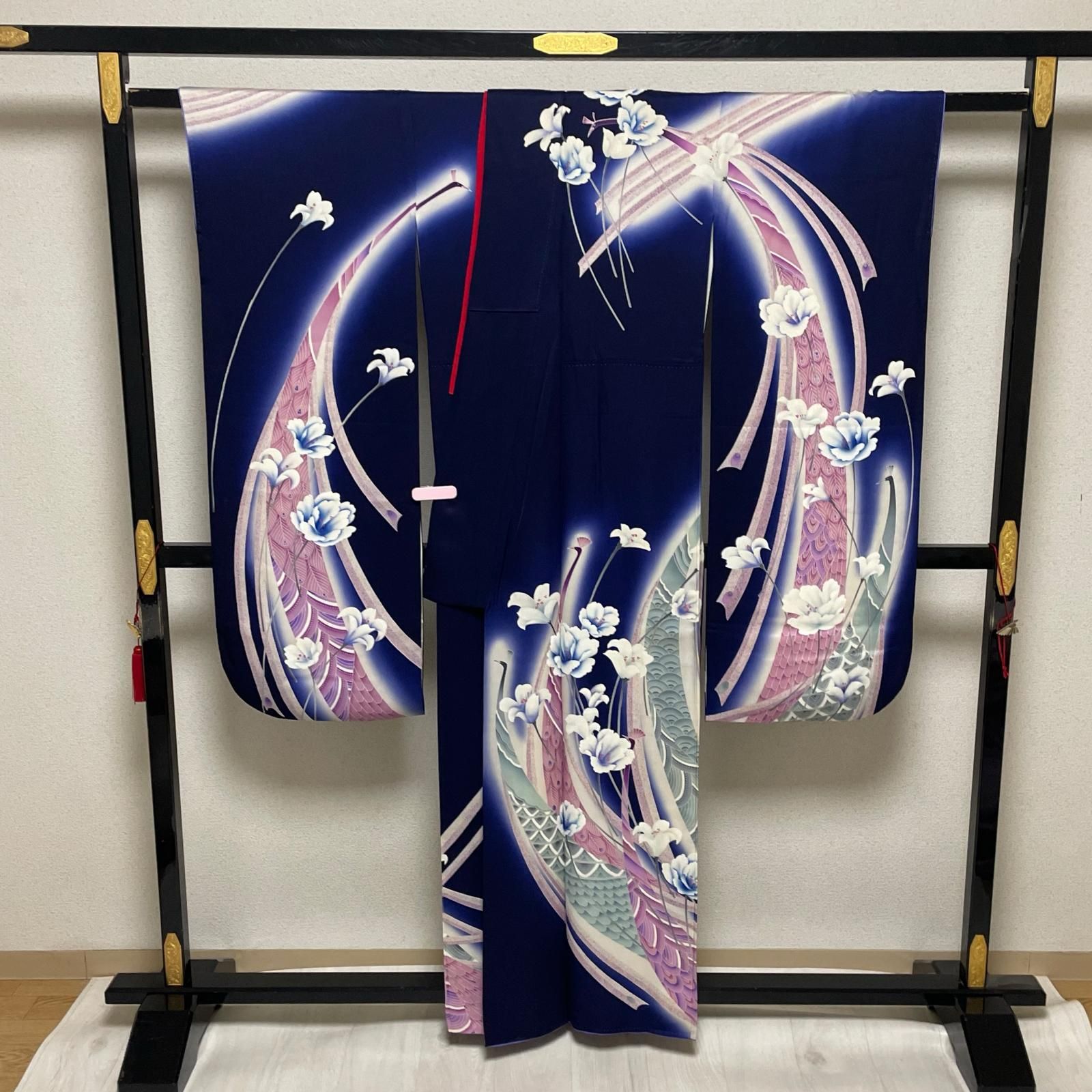 振袖 裄67 孔雀に花模様 着物 正絹 X-1935 - メルカリ