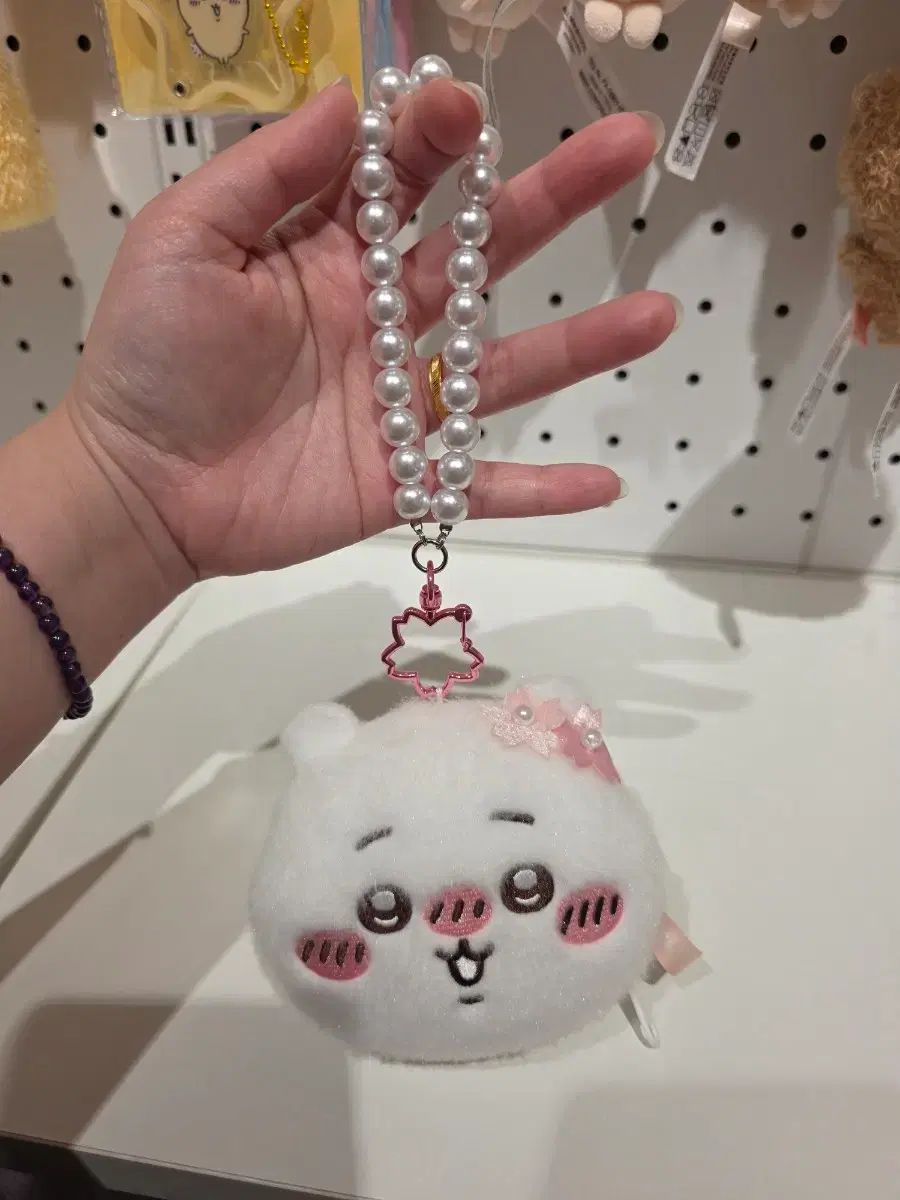 MINISO x ちいかわ さくら シーズン ぬいぐるみ コインケース キーホルダー