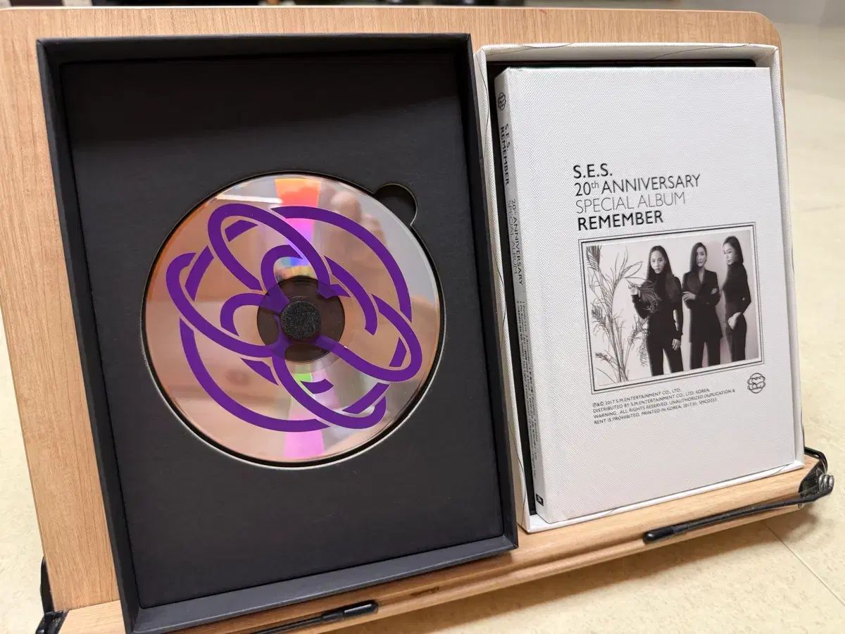 SES 20 周年 記念アルバム（ 2017 ） ／ 1CD