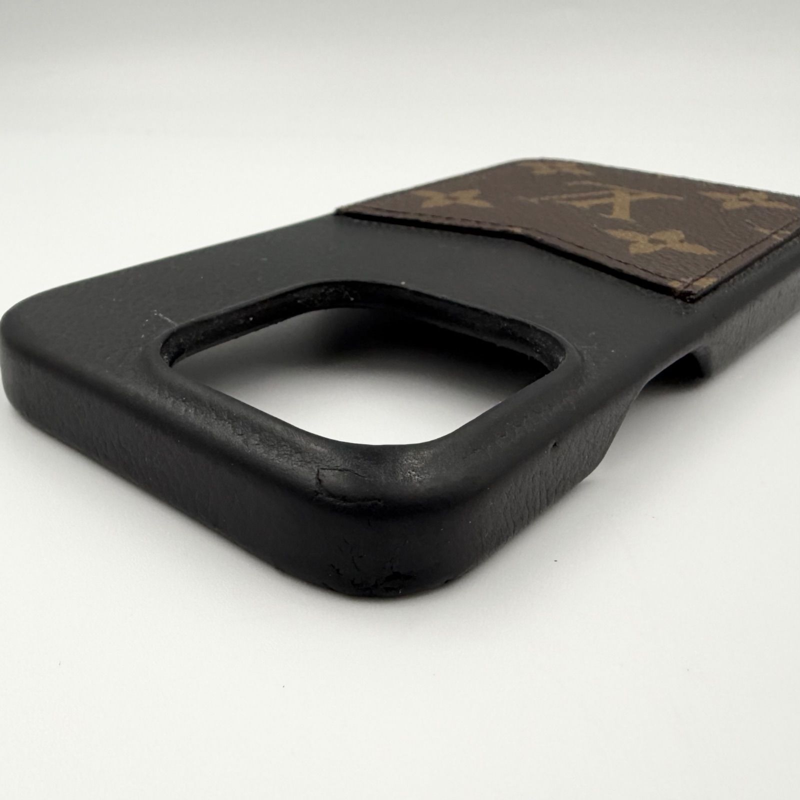ルイヴィトン モノグラム iPhoneケース M82887 iPhone バンパー 15Pro LOUISVUITTON