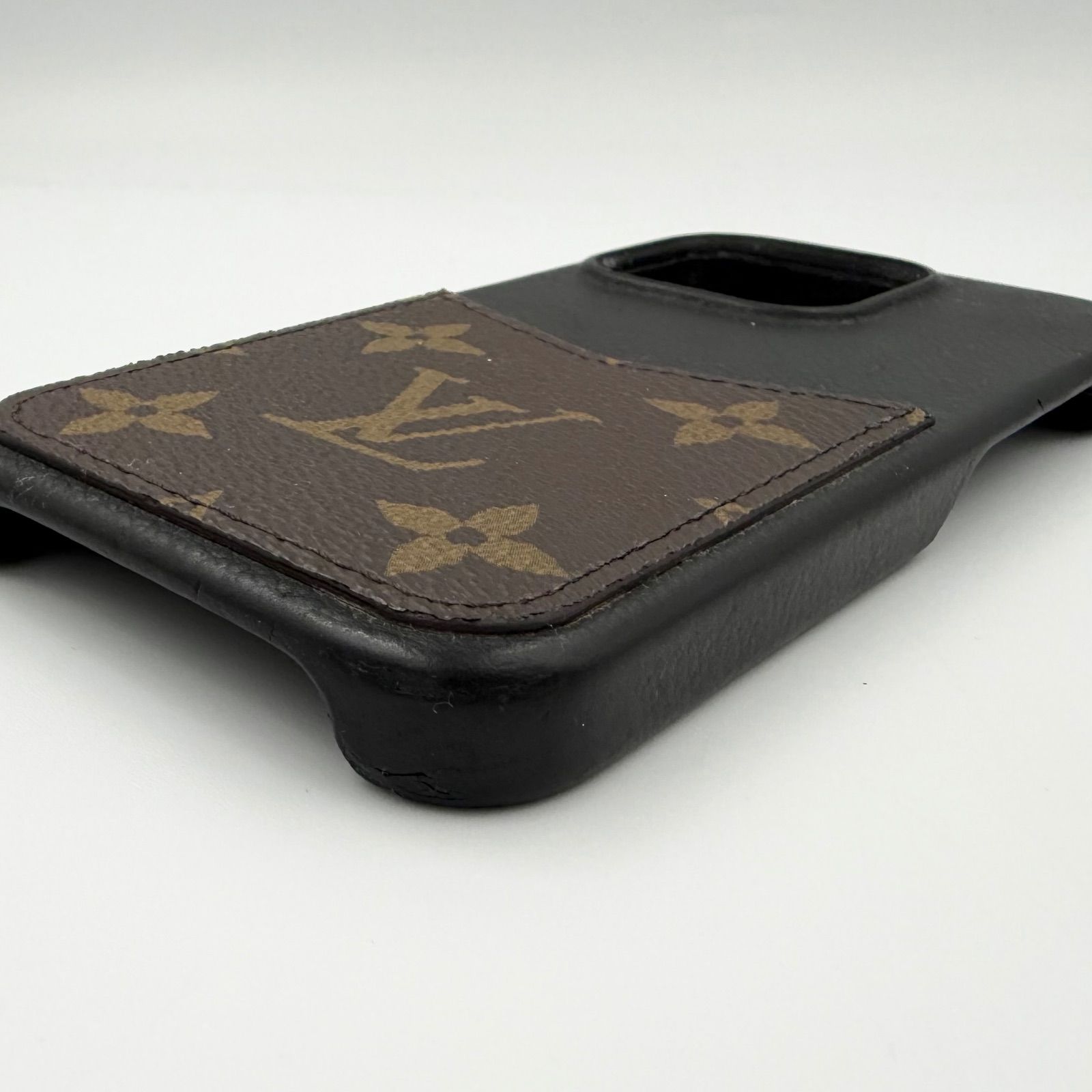 ルイヴィトン モノグラム iPhoneケース M82887 iPhone バンパー 15Pro LOUISVUITTON