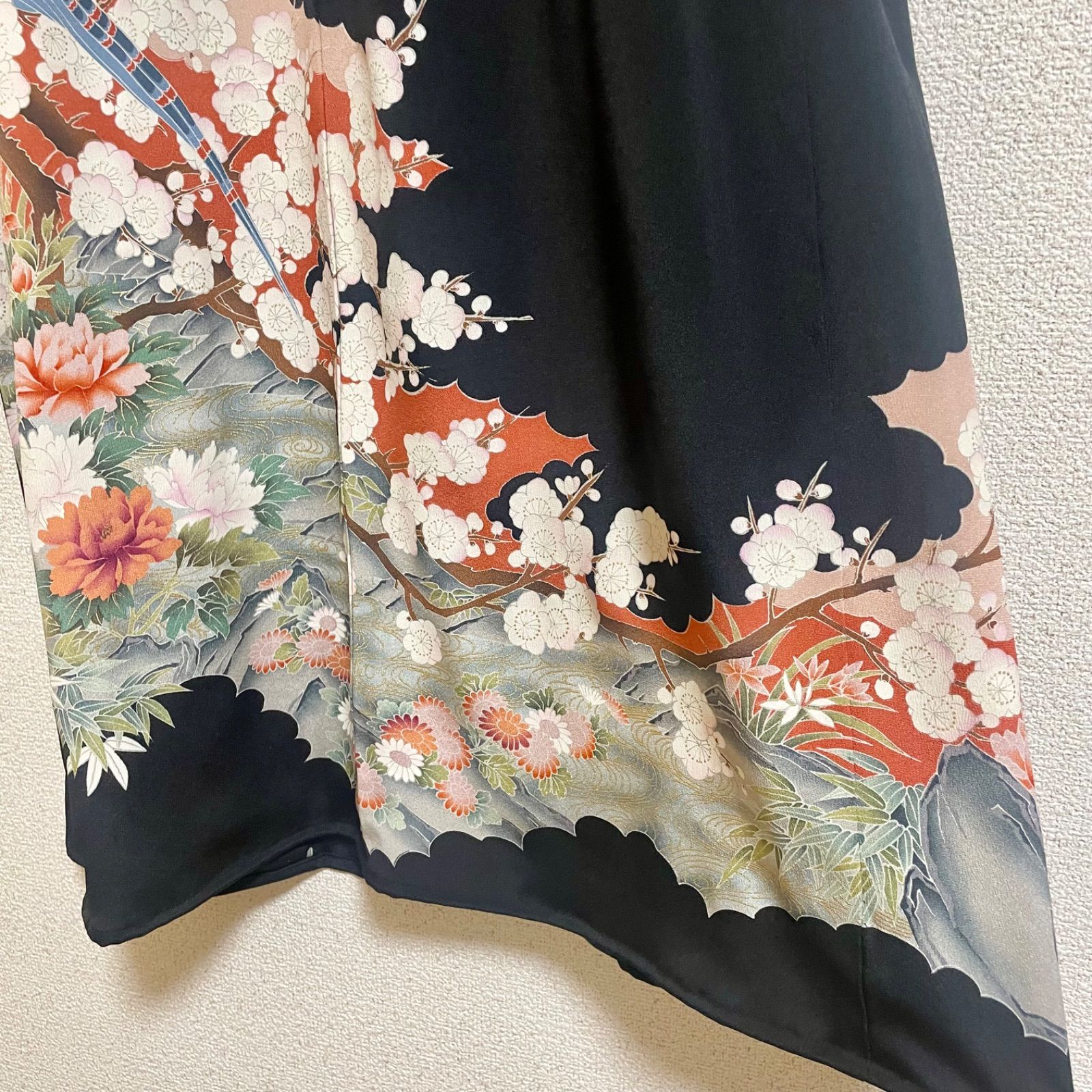 一点物 着物リメイク ロングワンピース ドレス 黒留袖 正絹 花鳥文