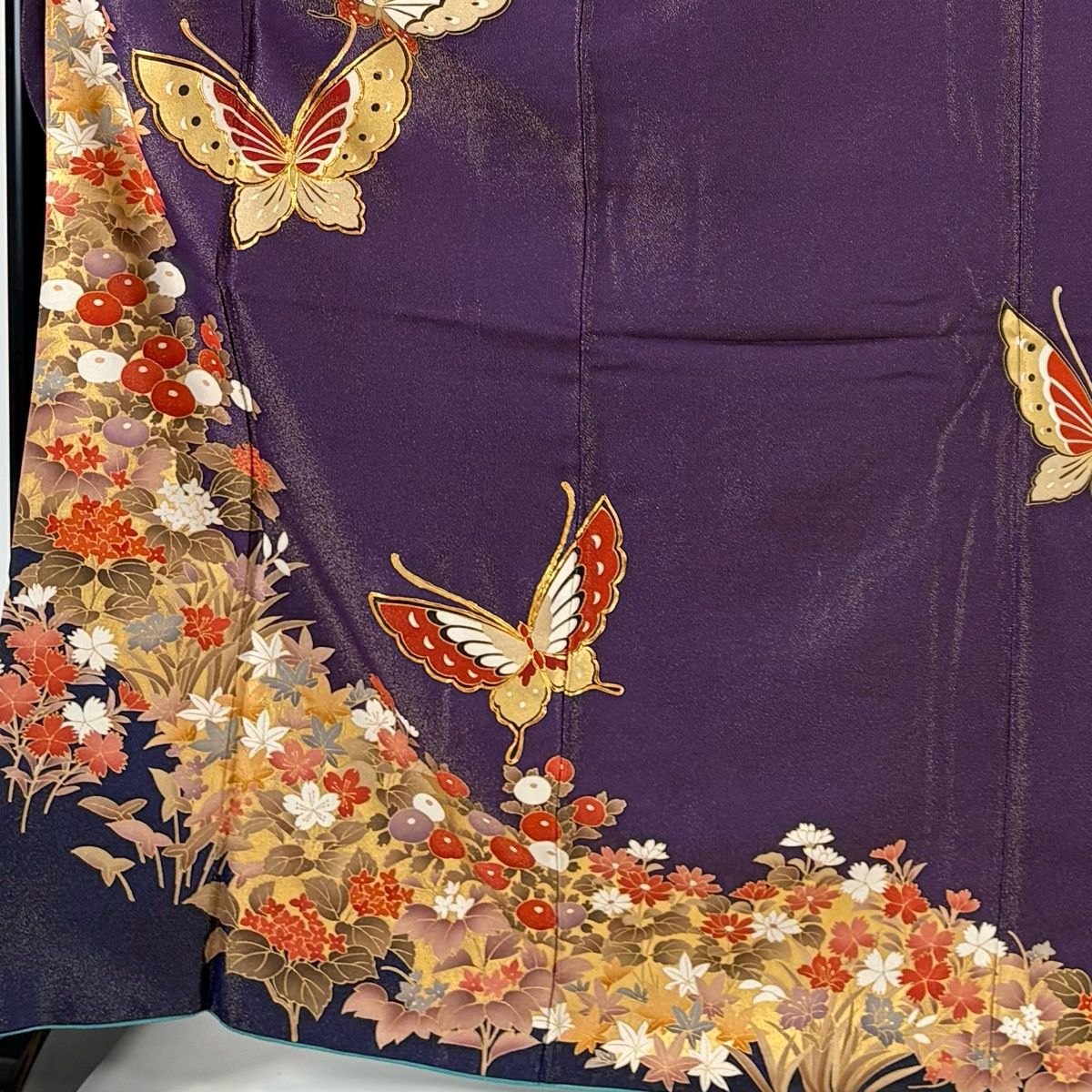 美品】 振袖 身丈169.5cm 裄丈66cm M 袷 蝶 草花 金通し 金糸 紫 正絹 