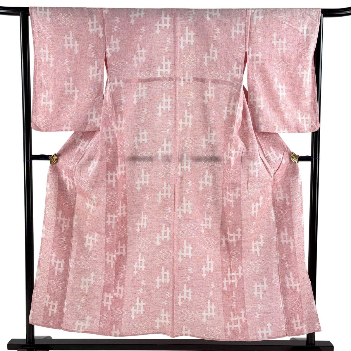 紬 身丈151cm 裄丈64.5cm M 単衣 バチ衿 井桁絣 流水 ピンク 正絹 秀品 【中古】