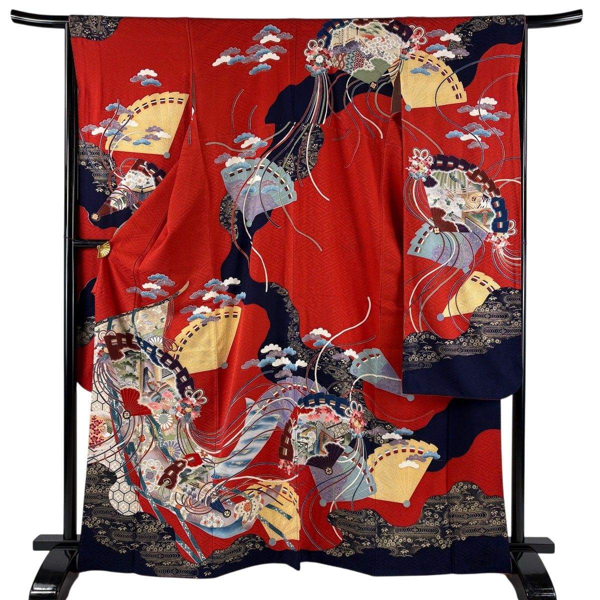 振袖 身丈165cm 裄丈65cm M 袷 桧扇 几帳 金銀糸 金彩 赤 正絹 秀品 【中古】