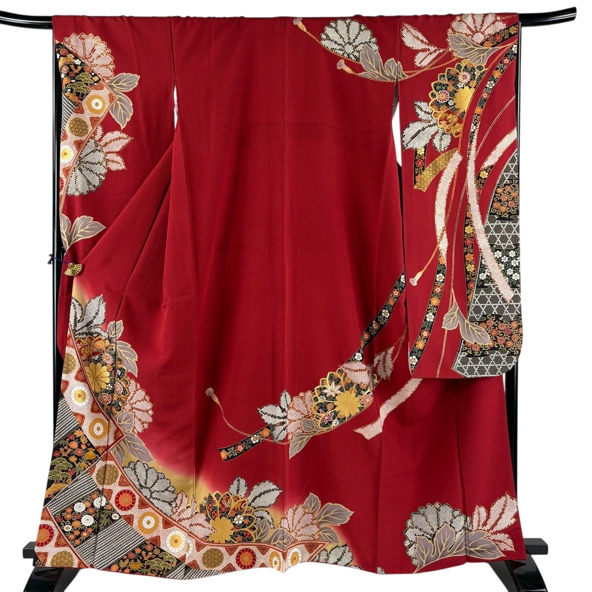 振袖 身丈162.5cm 裄丈68cm L 袷 菊 宝尽くし 金糸 金彩 赤 正絹 名品 【中古】