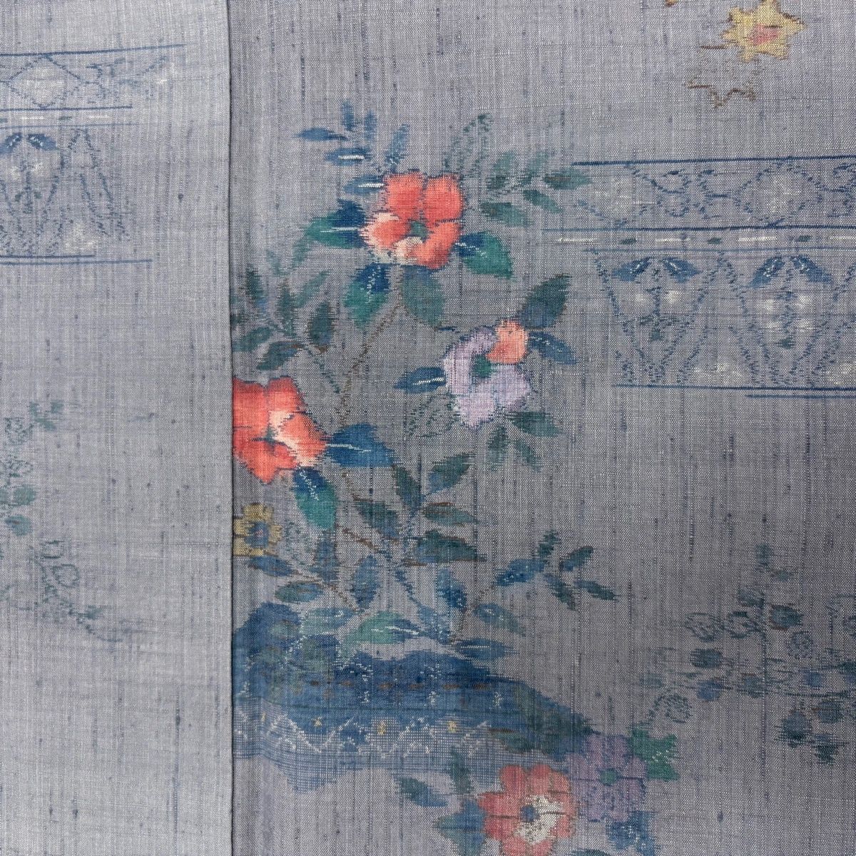 紬 身丈163cm 裄丈65cm M 袷 落款 椿 草花 灰紫 正絹 秀品 【中古 