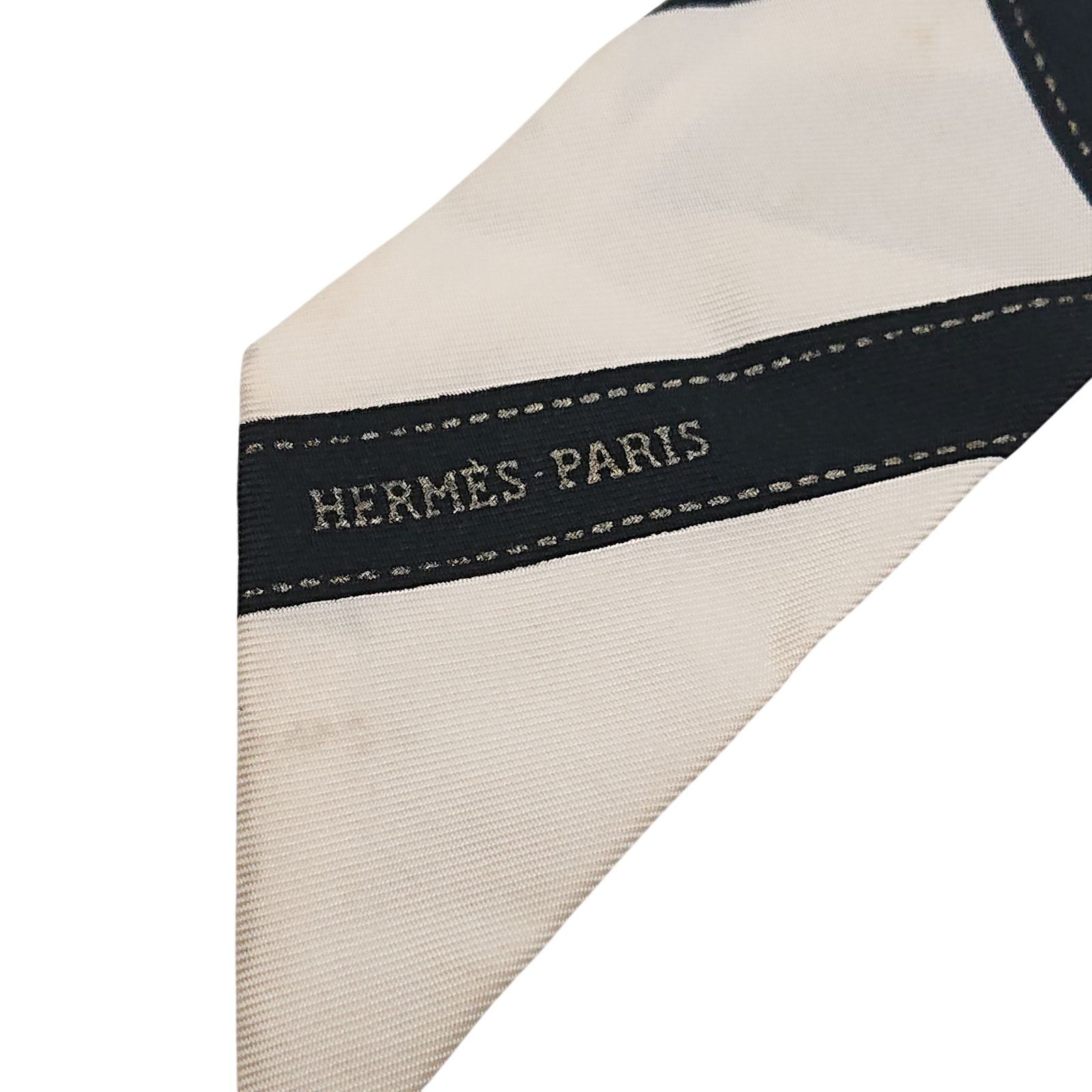 HERMES エルメス ツイリー ボルデュック リボン柄 ホワイトxブラック
