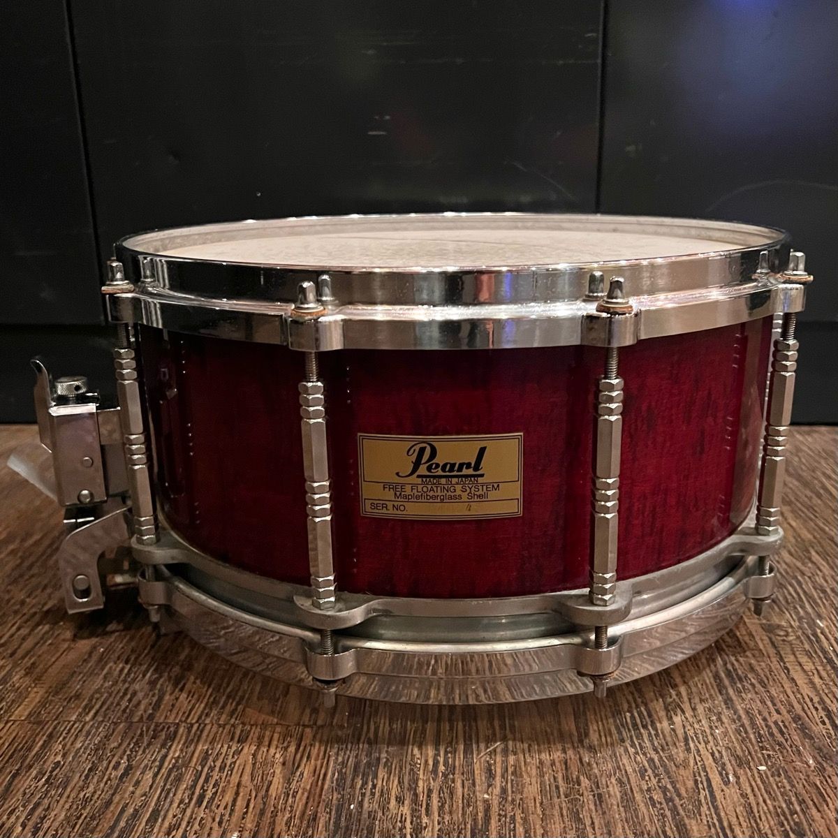 Pearl パール スネアドラム 14×6.5インチ フリーフローティング メイプルファイバーシェル