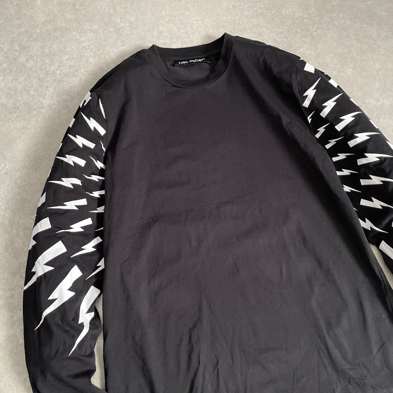 Neil Barrett 稲妻サンダーボルト 長袖カットソー ロンT ニール