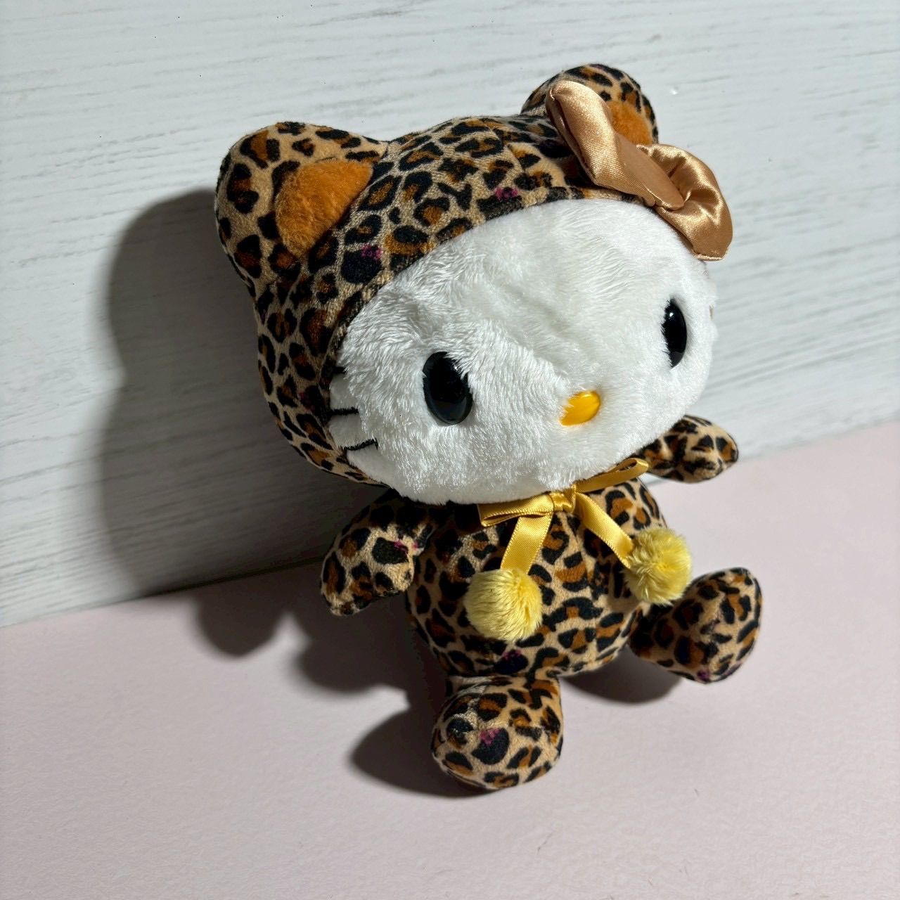 ハローキティ Hellokitty ぬいぐるみ 着ぐるみ ヒョウ柄 美品 サンリオ