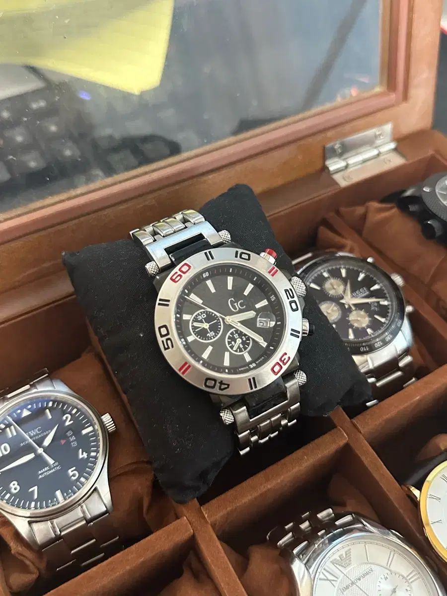 百貨店購入 GC リストウォッチ クロノグラフ メタルウォッチ