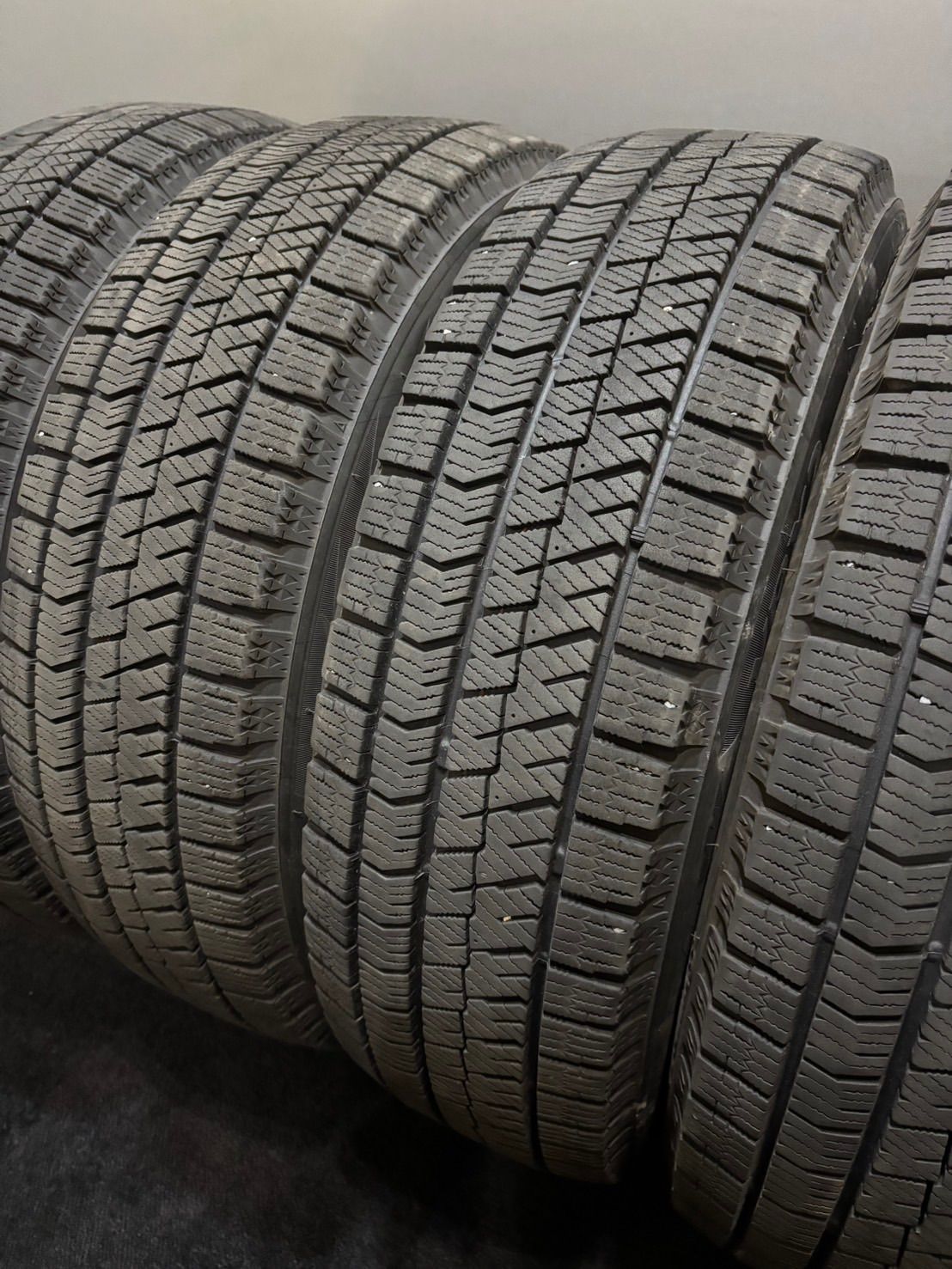 ★175/65R15 BRIDGESTONE/VRX2 22年製 スタッドレス 4本 ブリヂストン ブリザック アクア ヤリス フィット (3-M195)