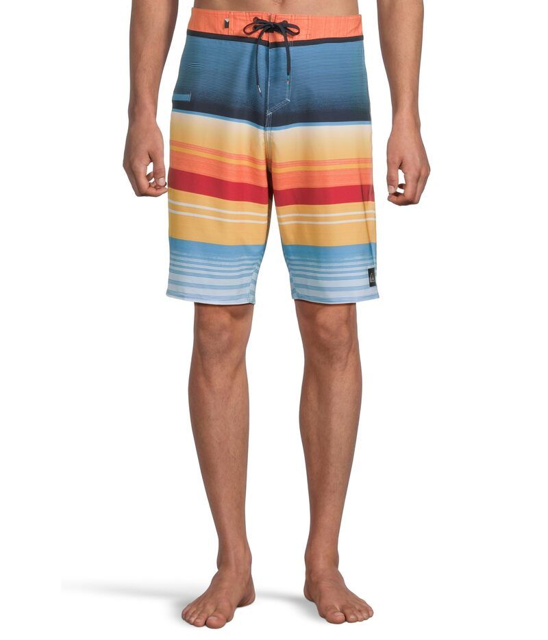 クイックシルバー メンズ 水着 ハーフパンツ・ショーツ ショートパンツ Quiksilver Everyday Stripe Vee 21 Boardshorts Nasturticm ストライプ