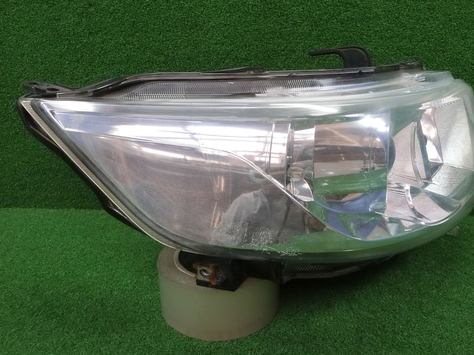 15678] 送料無料 スズキ ワゴンR スティングレー MH23S 右 ヘッド