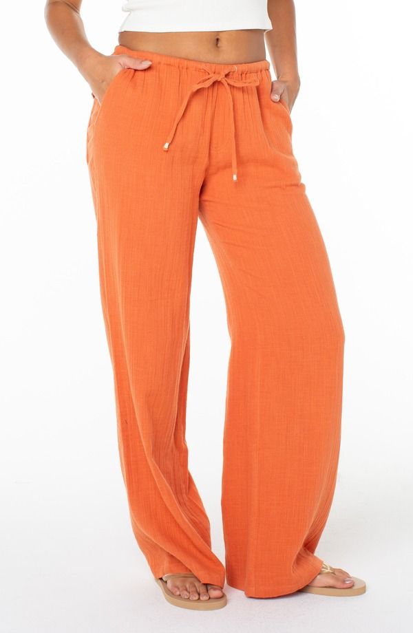ロキシー レディース ボトムス レギンス ワイドレッグ パンツ コットン Roxy Iyla Cotton Crinkle Gauze Wide Leg Pants Ginger Spice