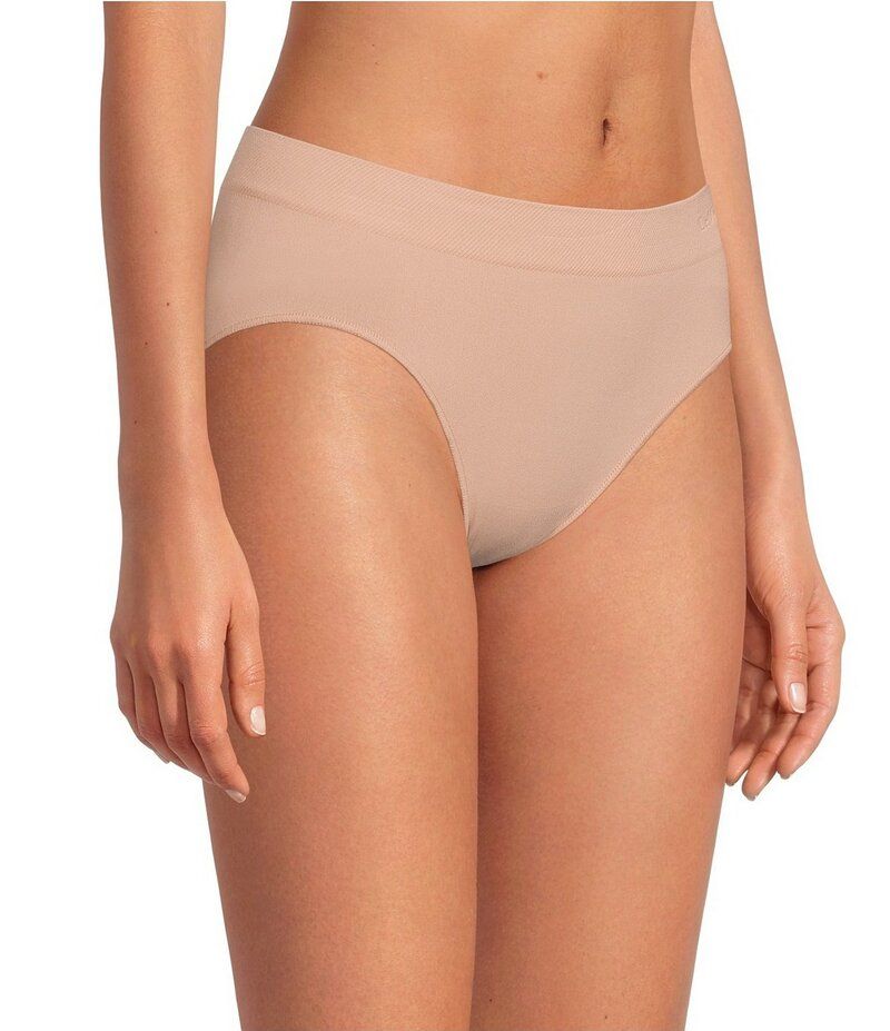 レミステレー レディース アンダーウェア パンツ Le Mystere Seamless Comfort Hipster Panty Sahara