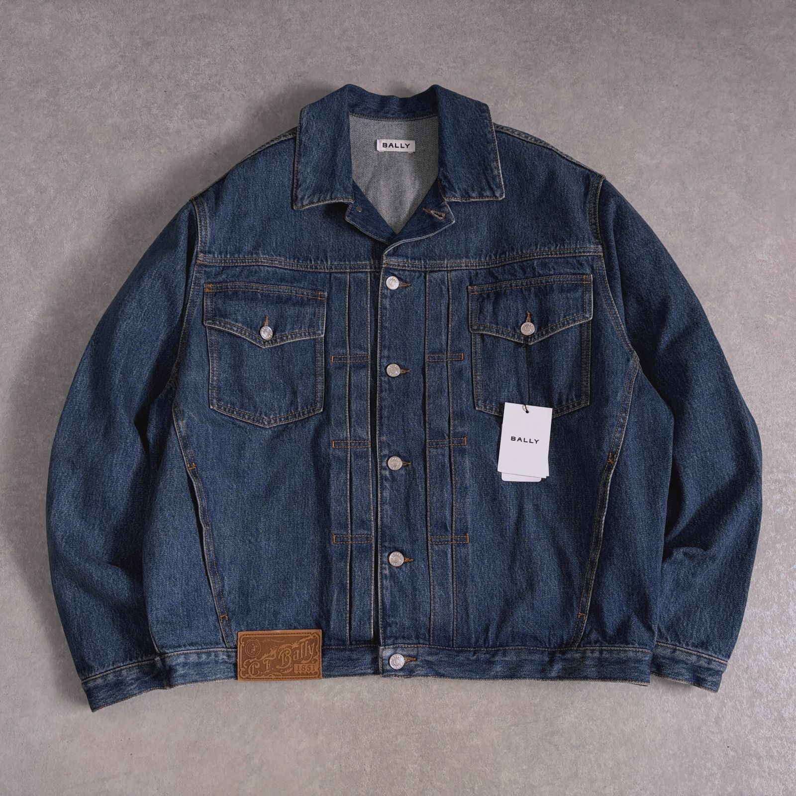 新品 定価15万 BALLY イタリア製 2nd TYPE デニム トラッカー 