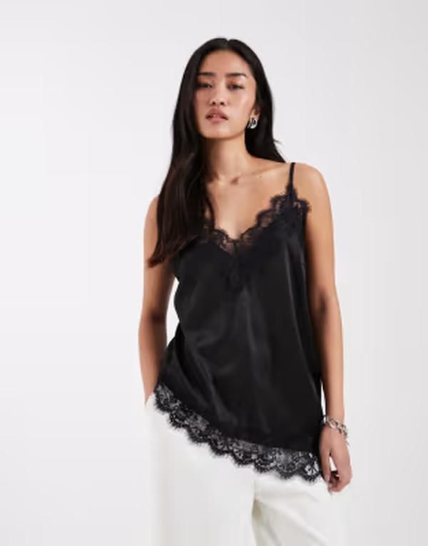 ピーシーズ レディース トップス ベスト アシンメトリー レーストリム サテン レース PIECES asymmetric lace trim satin cami top Black ブラック