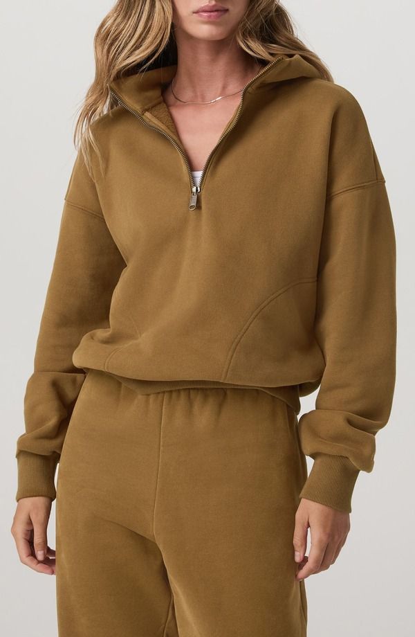 ビュオーリ レディース アウター パーカー・スウェット ハーフジップ Vuori Restore Half Zip Hoodie Rum