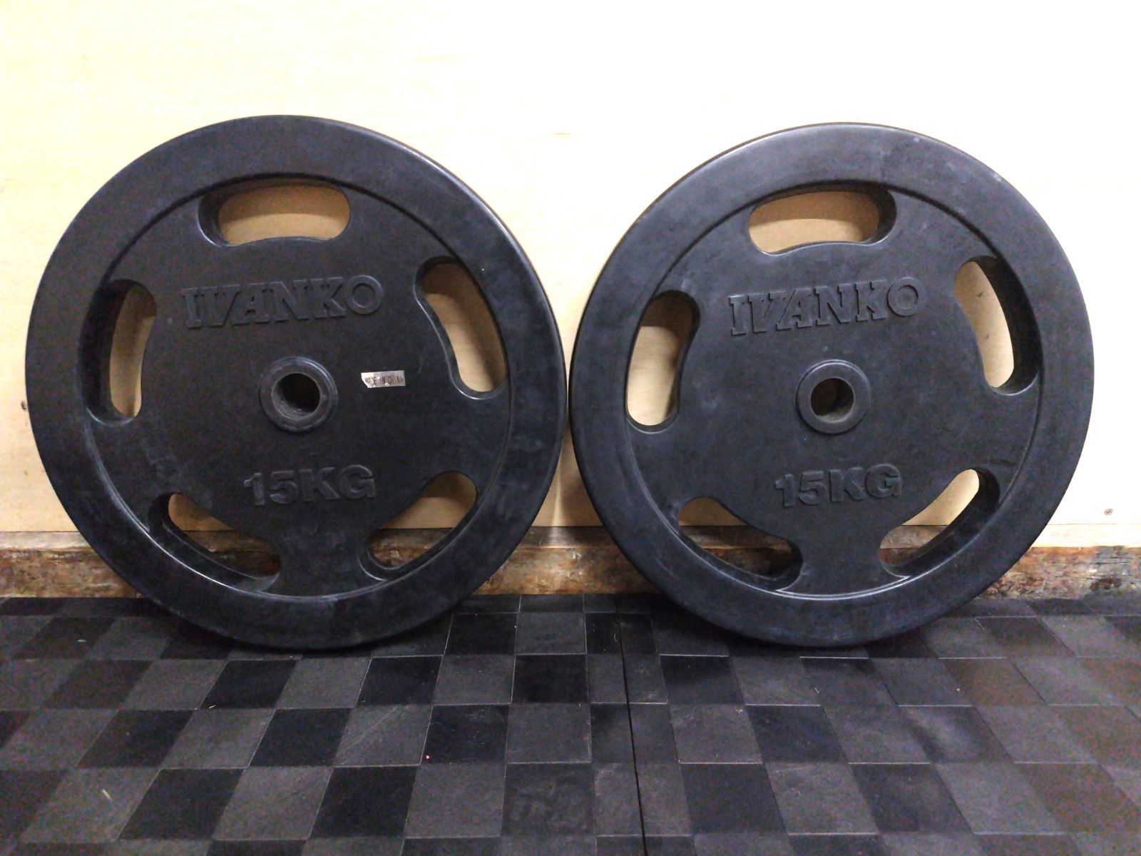 中古】［IVANKO］28mmラバープレート15kg（2枚セット） - メルカリ