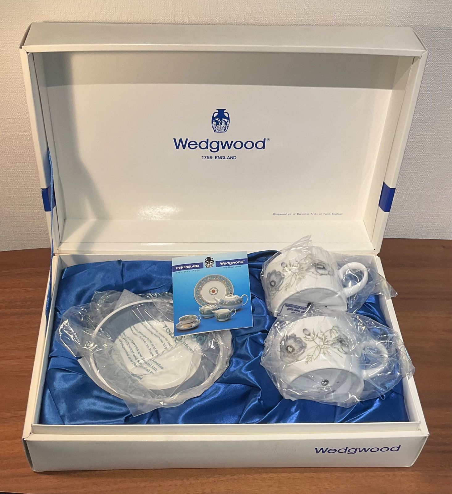 （未使用）WEDGWOOD カップ＆ソーサーセット