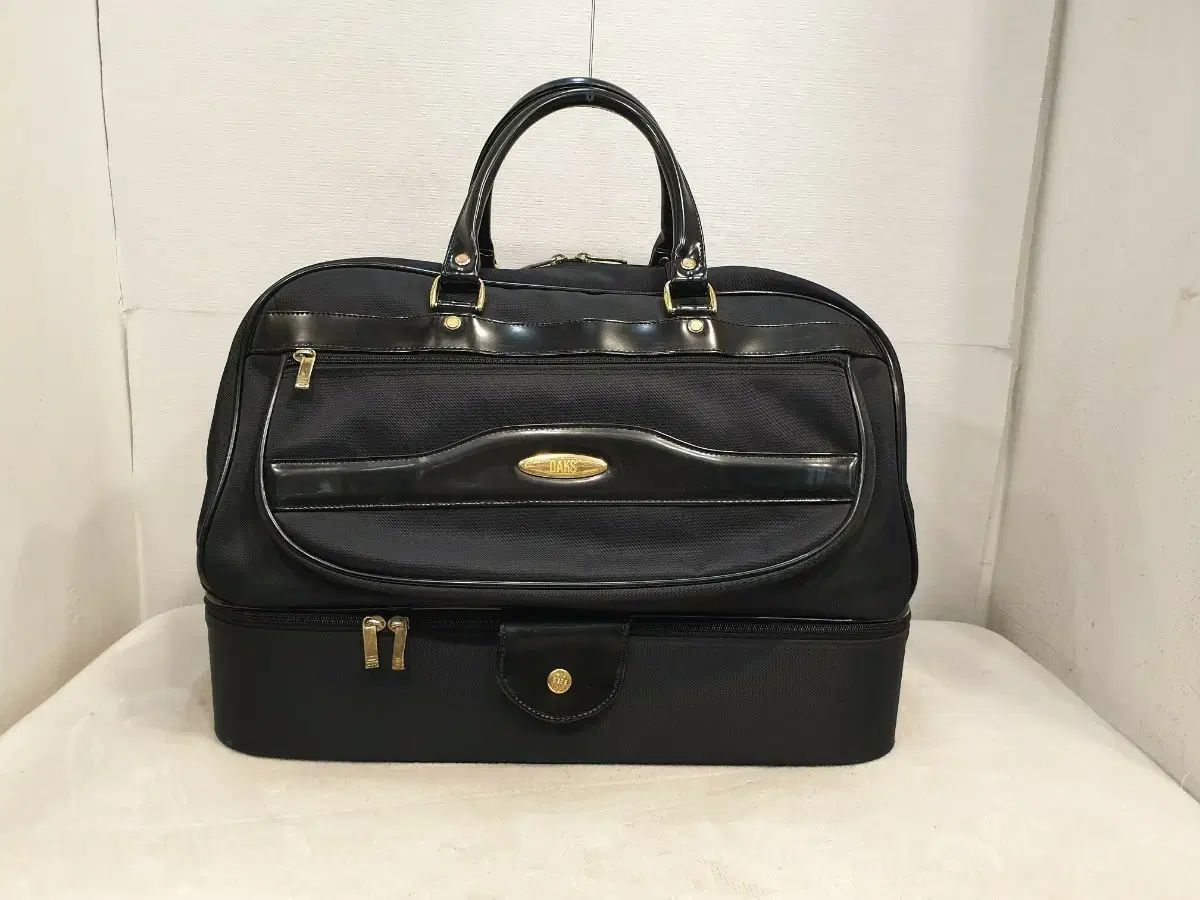 DAKS ブラック ボストンバッグ 旅行カバン
