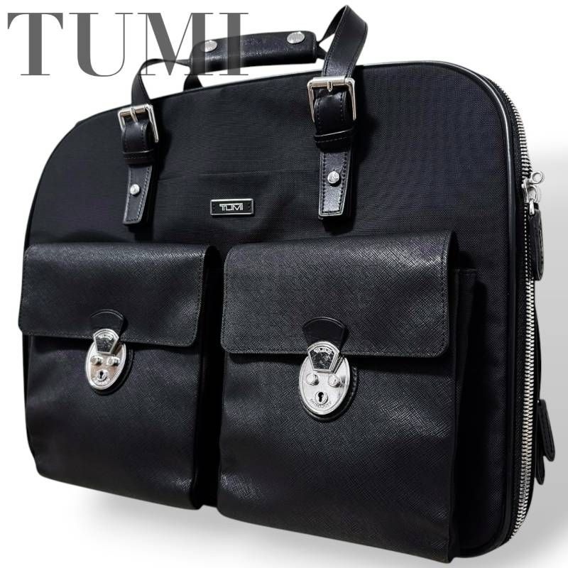 ☆★希少★TUMI トゥミ★ トラベルバッグ　キャリーケース　キャリーバッグ　ビジネスバッグ　ロゴ　シルバー金具　ブラック　2way★♯2561