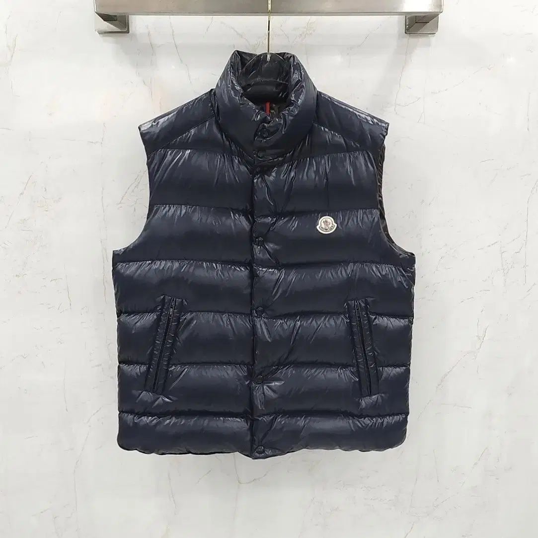 4 / MONCLER モンクレール ロゴ TIB ダウン ベスト