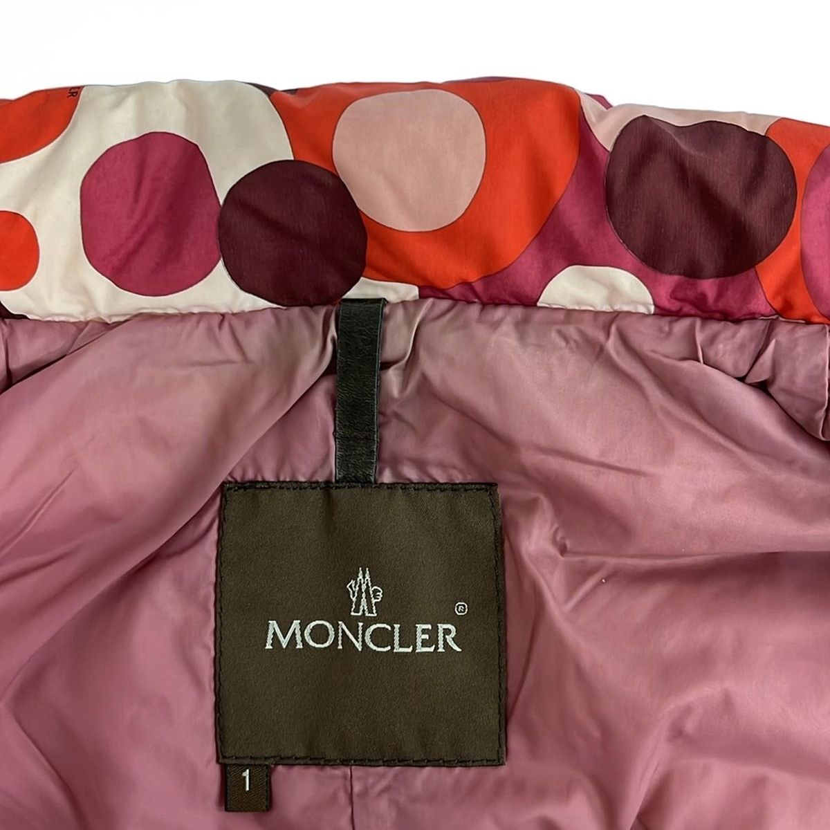 MONCLER(モンクレール) ダウンベスト サイズ1 S レディース - レッド