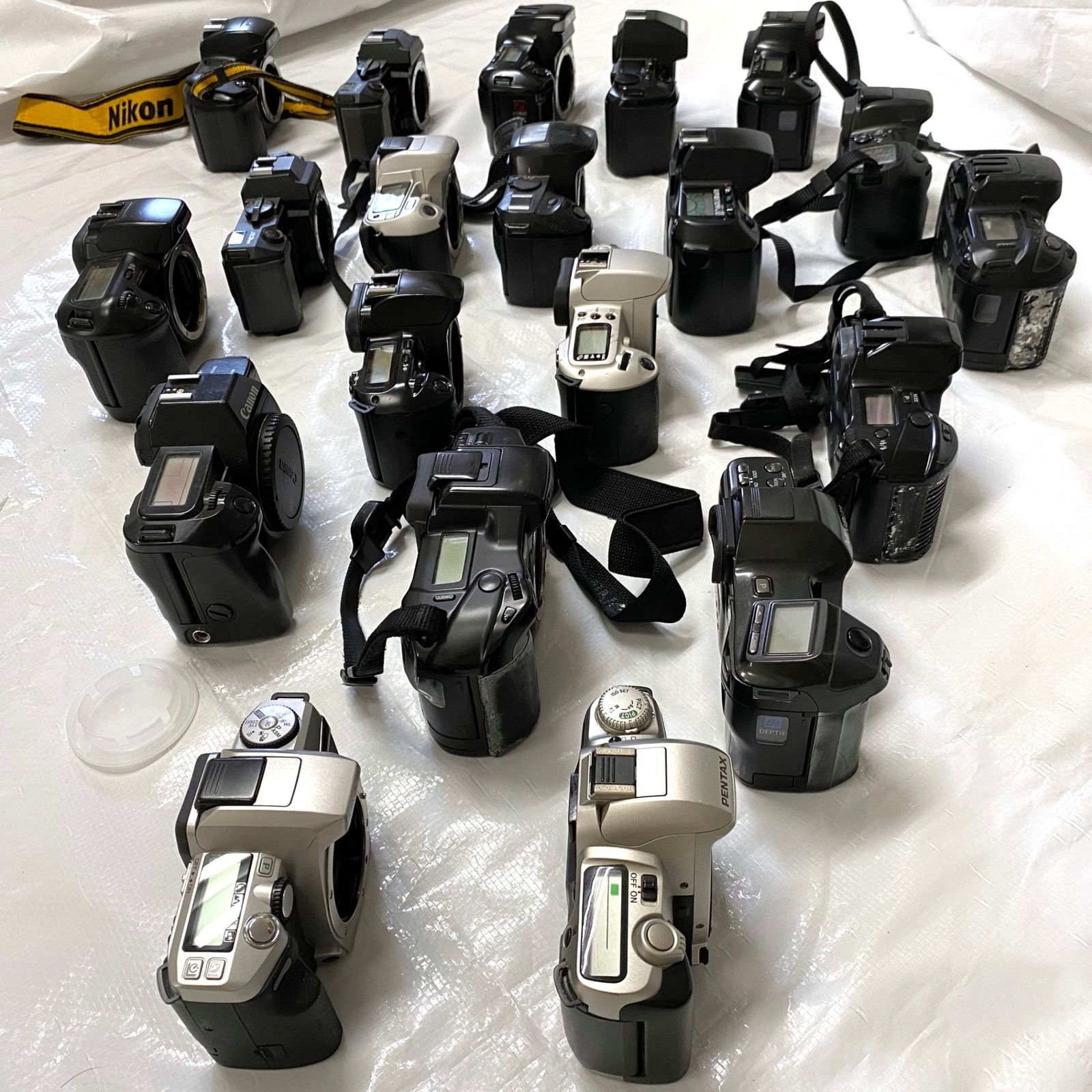 まとめ】Nikonなど フィルム一眼レフカメラ 計20台セット #T584 - メルカリ