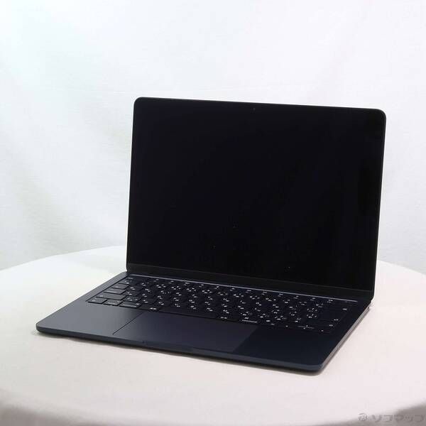 ソフマップ 〔中古品〕 MacBook Air 13.6-inch Mid-2022 MLY33J／A Apple M2 8コアCPU_8コアGPU 8GB SSD256GB ミッドナイト 〔26.3 Tahoe〕【258】