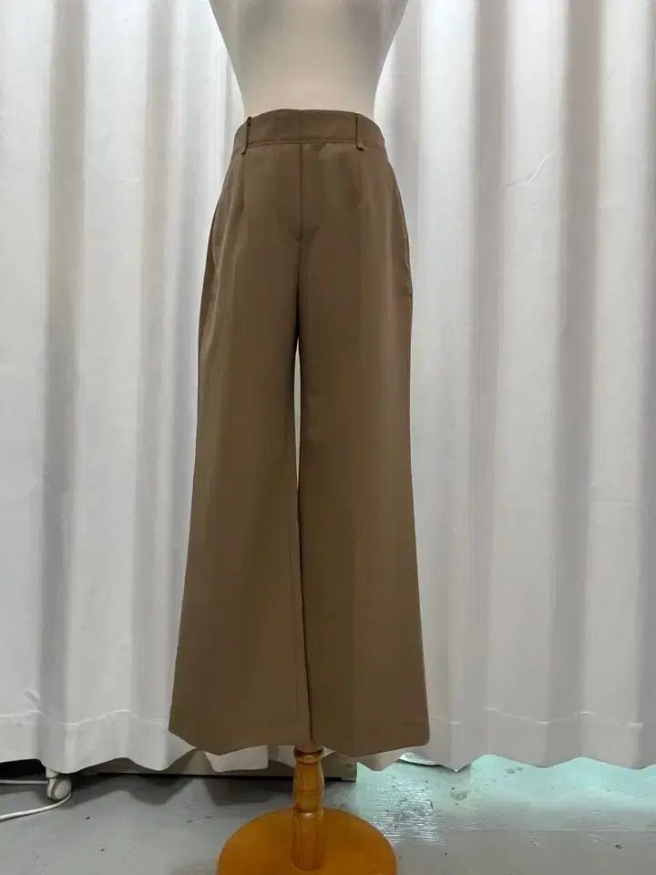 22年ハンサム SYSTEM ワイド スラックス パンツ / ベージュ / 新品級